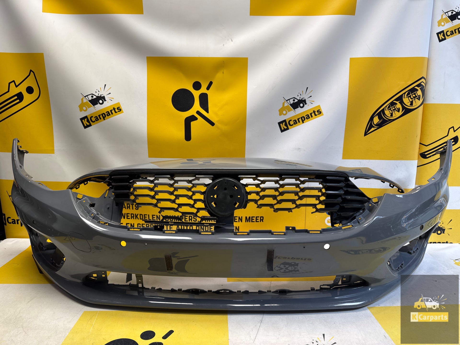 Voorbumper Fiat Tipo 2015-2023 origineel bumper 735631451 Fiat tipo