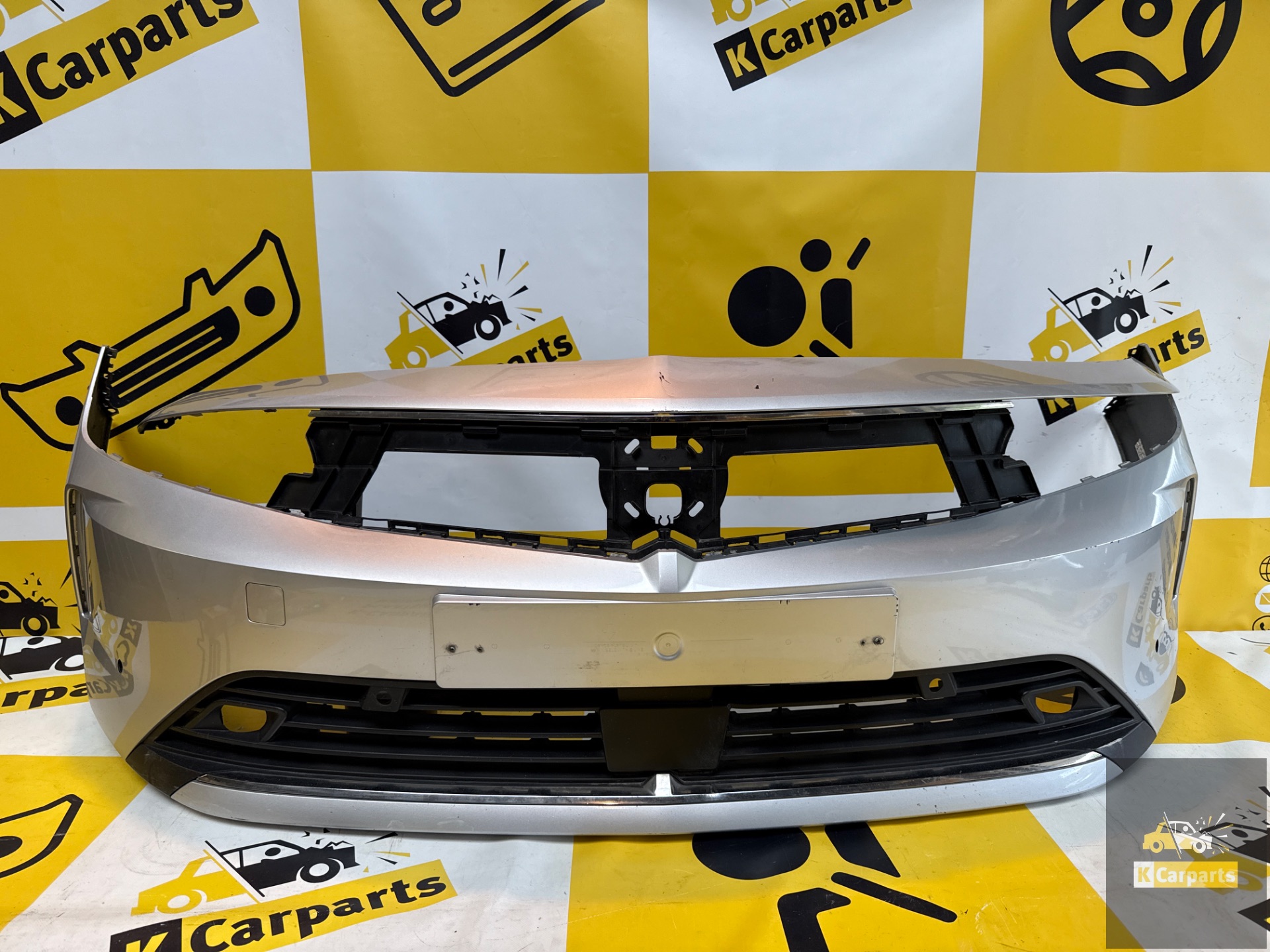 Voorbumper Opel Astra L 9839979580 2X PDC Origineel Bumper