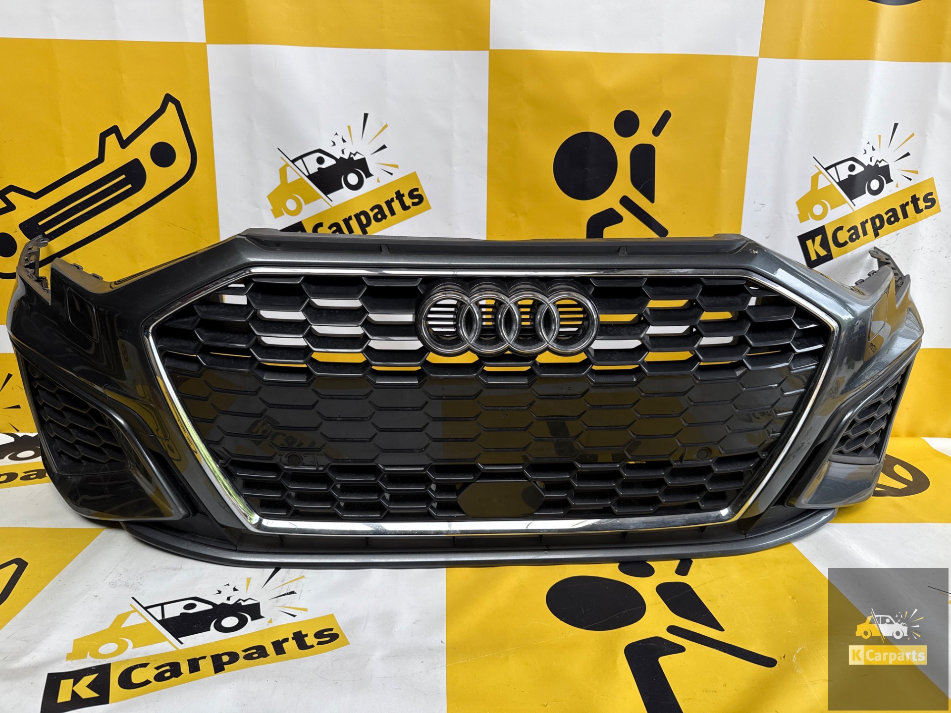 Voorbumper Audi A3 8Y S-Line Compleet Bumper 6XPDC 8Y0807437F