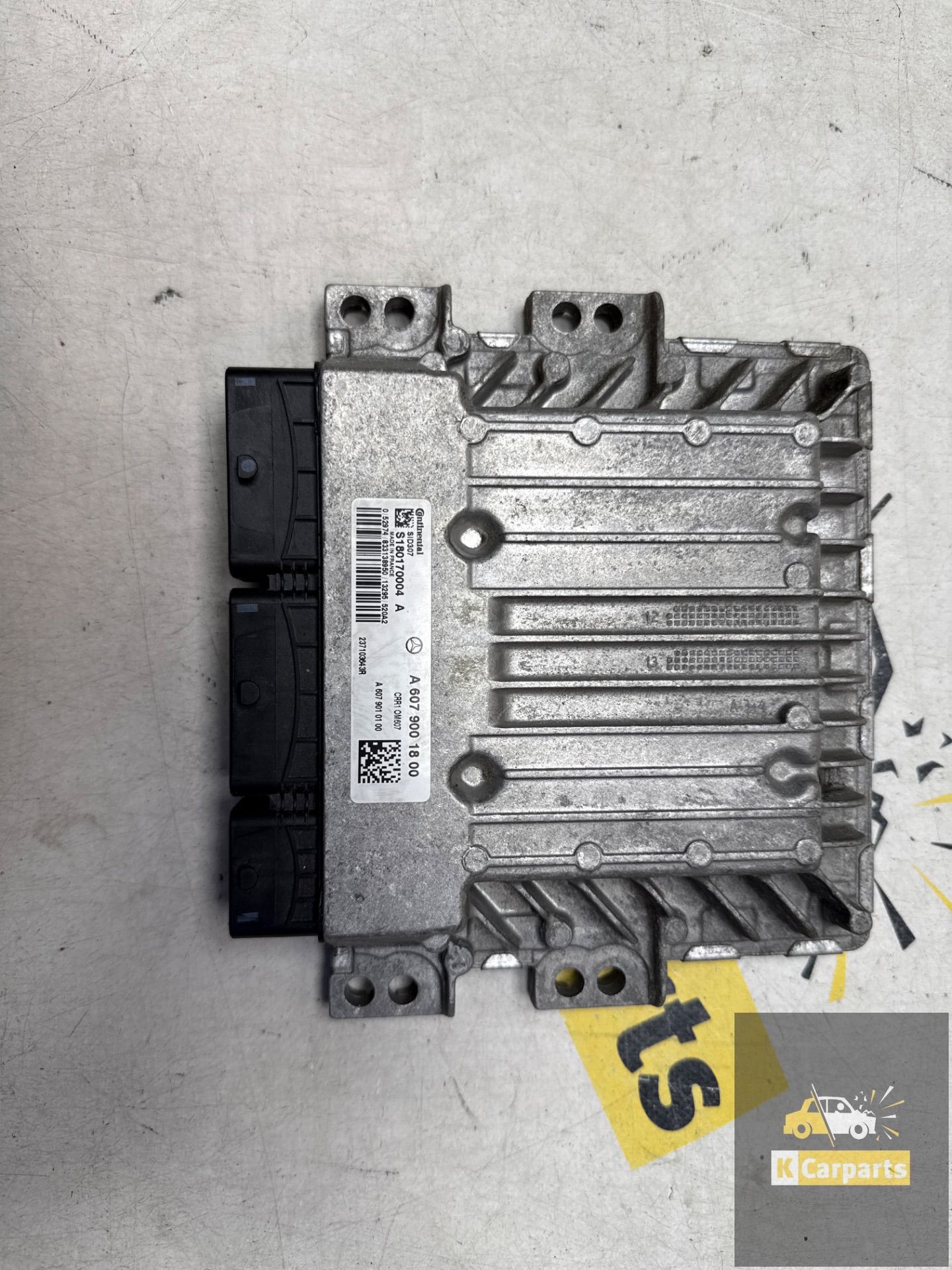 Mecedes computer motormanagement A6079001800