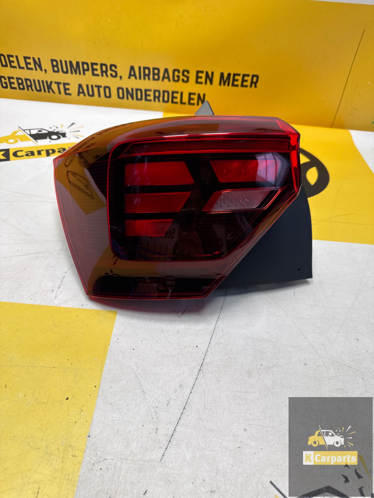 VOLKSWAGEN POLO 2G FACELIFT REAR LIGHT LEFT 2G0945095E