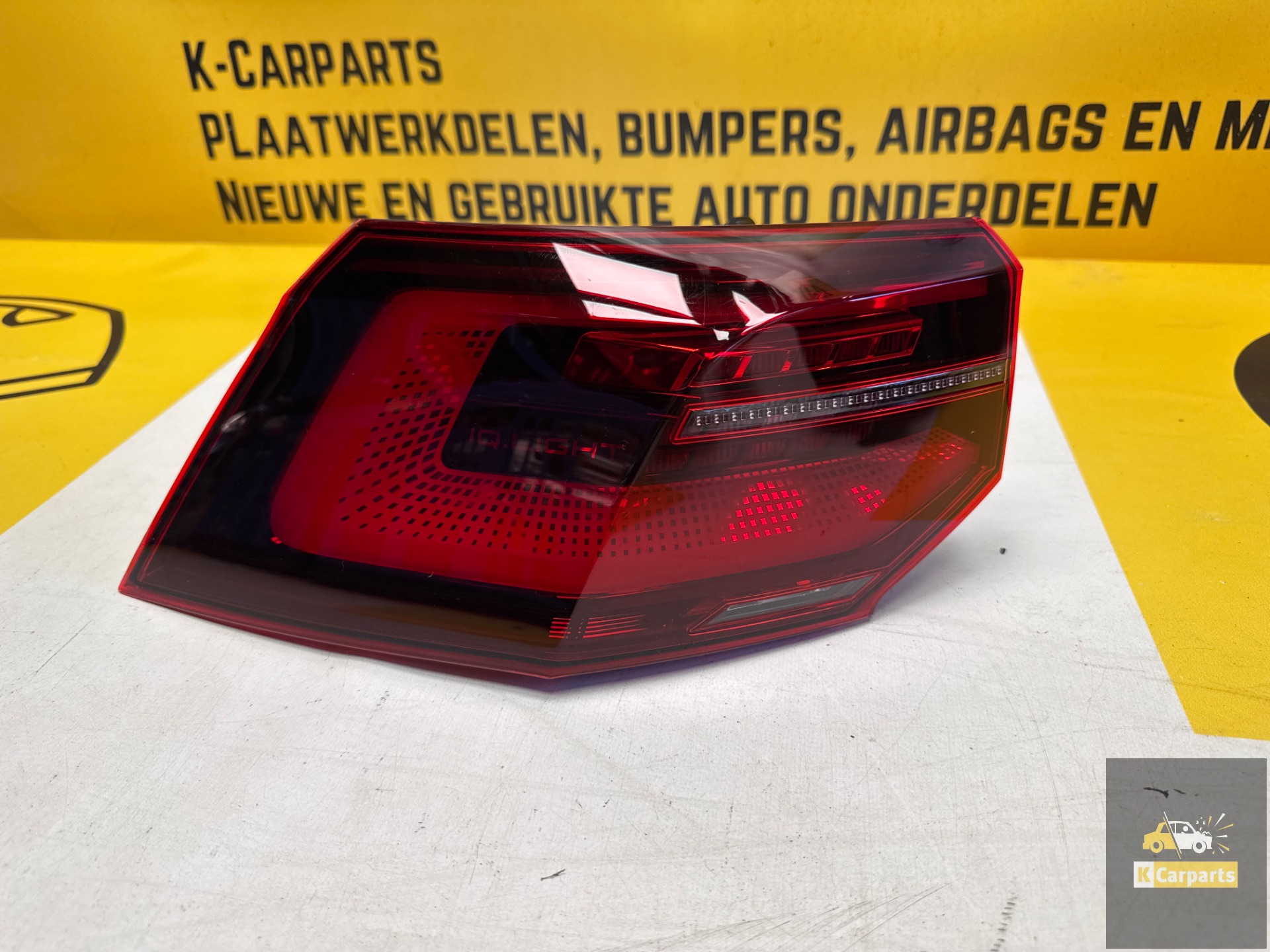 Volkswagen Golf 8 IQ Light Feu arrière gauche 5H0945207A