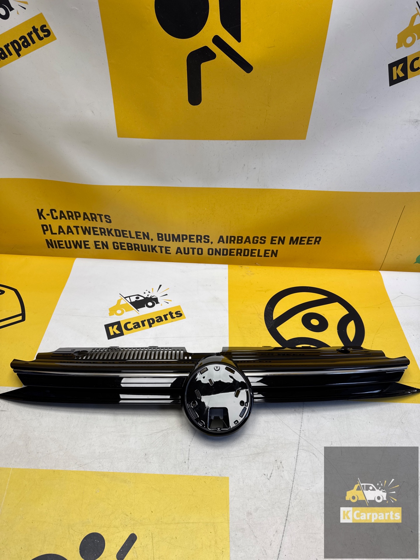 Volkswagen Golf 8 VII grill Facelift Original Volkswagen Golf VIII Front grill 5H0853655N