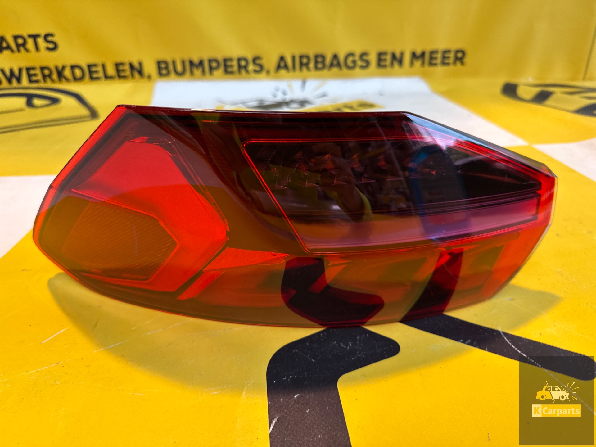 Feu arrière LED droit Audi A3 RS3 S3 8Y 8Y0945208