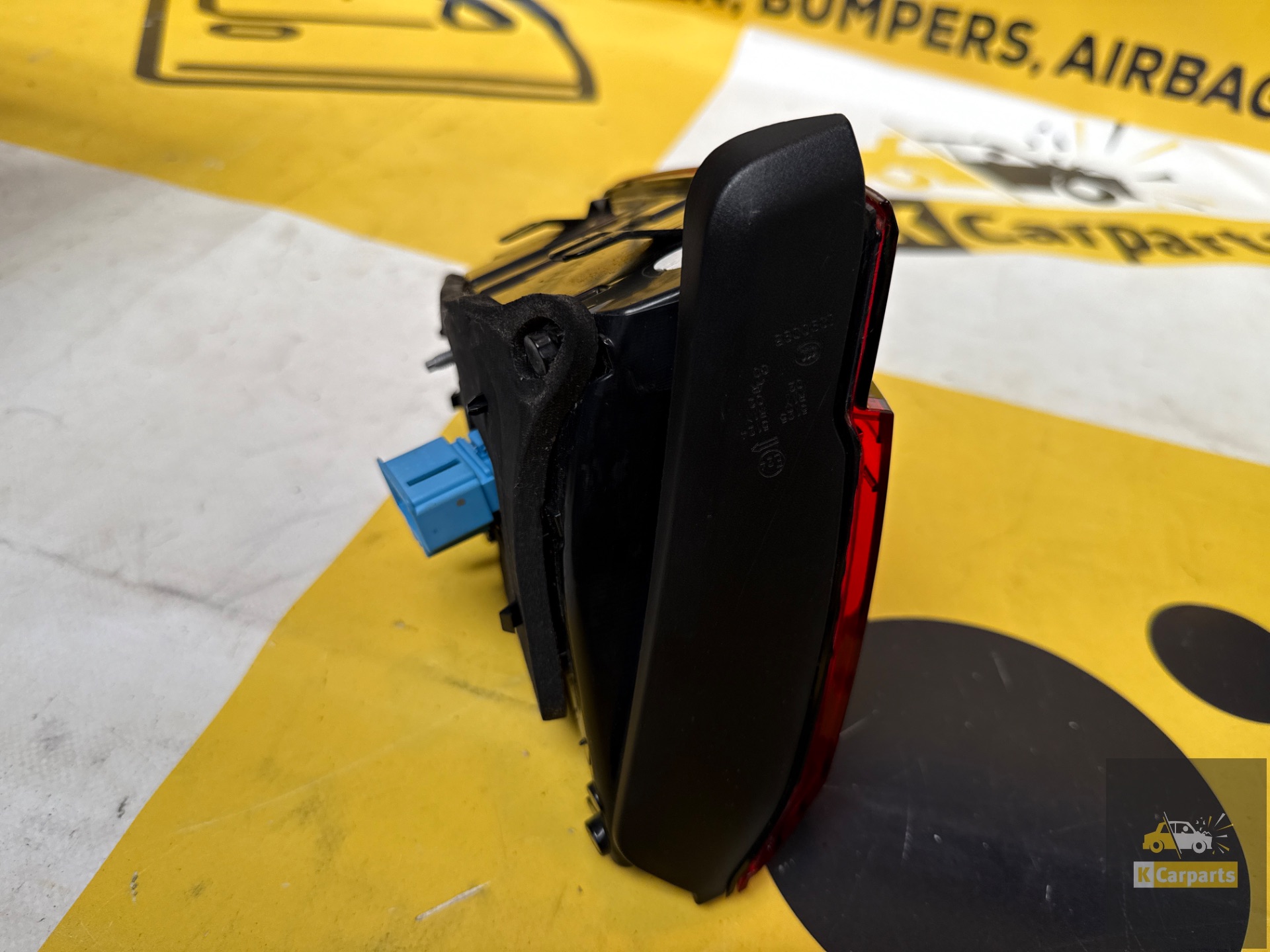 0_68d12484b1d76545a8b3f1ca.jpeg