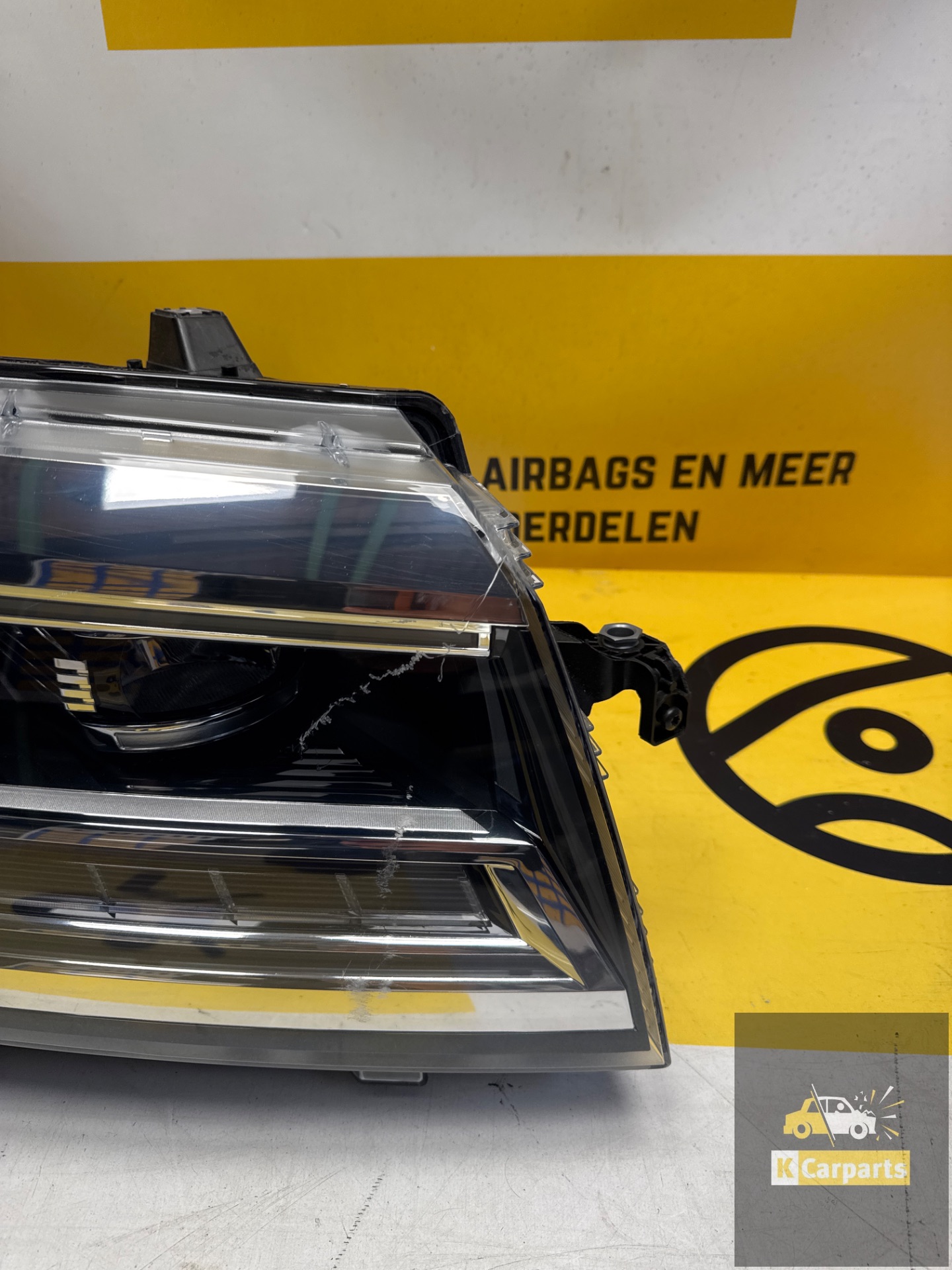 0_68d51372ea0c4a3836fd6a13.jpeg