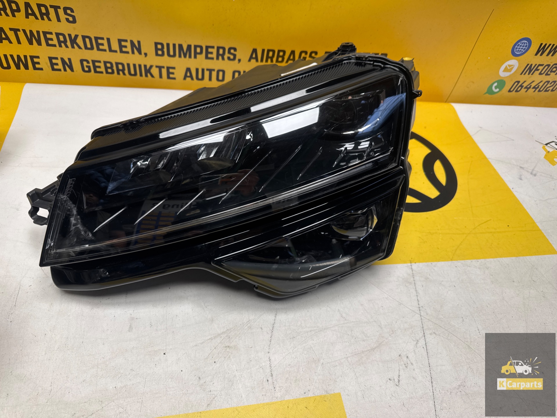 Skoda Karoq Headlight 57B Fulled Left 57B941015C original