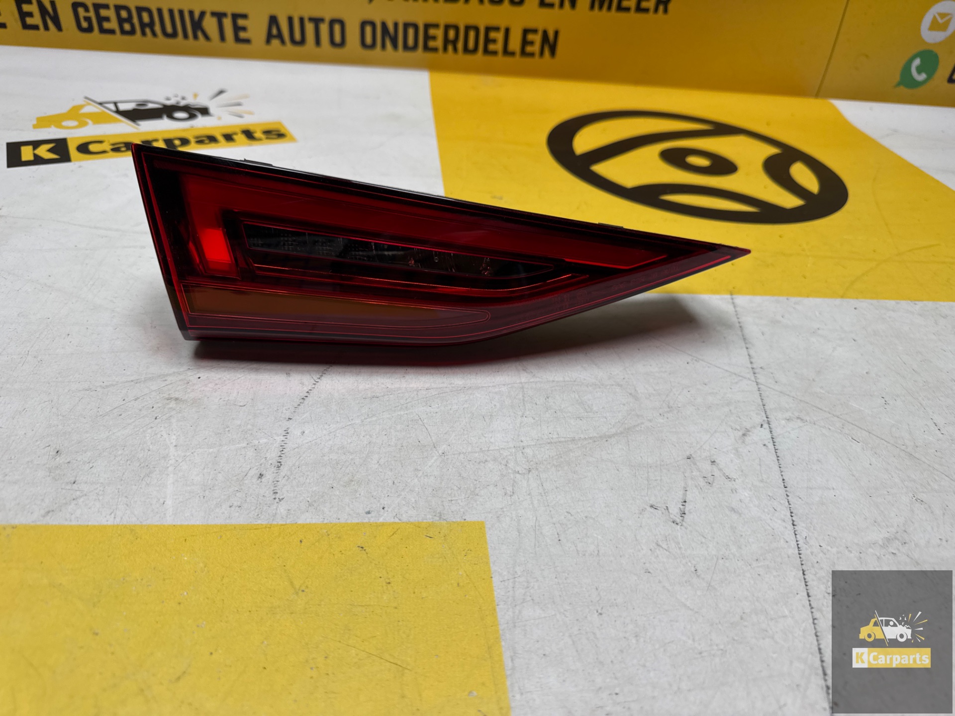 Cache feu arrière LED gauche Audi A3 8Y 8Y0945307
