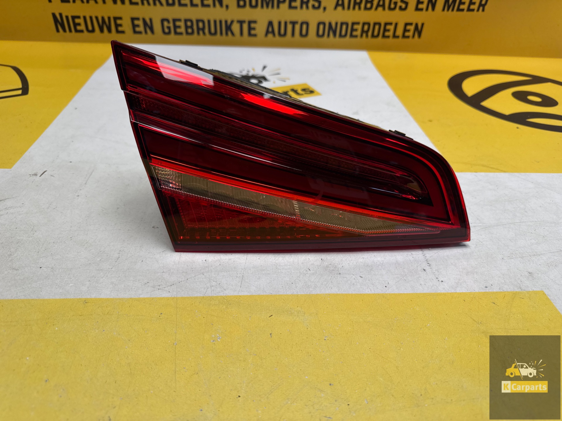 Audi A3 Dynamisches Rücklicht 8V4945093C Original