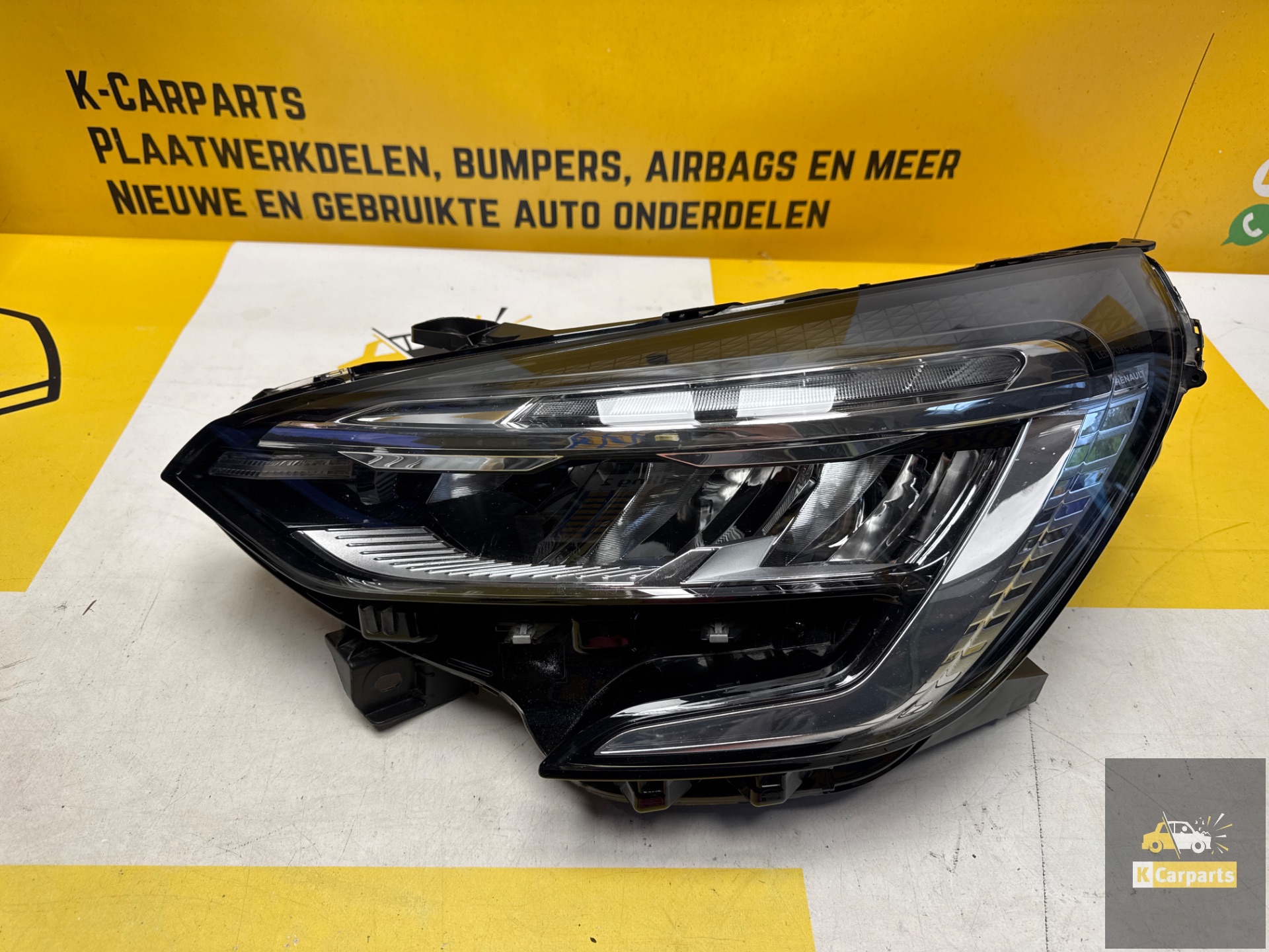 Renault Clio V 19-23 volledig LED-licht links 260604183R origineel