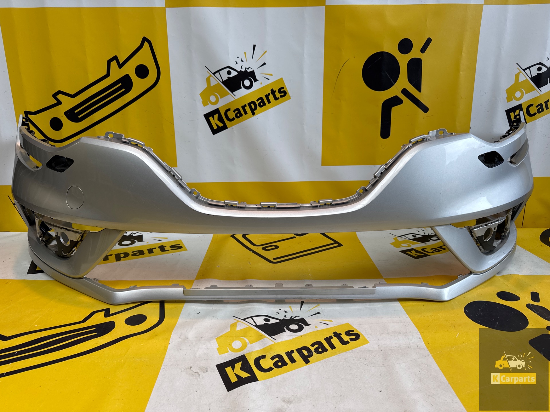 Voorbumper Renault Megane IV 4 bumper 620225094R