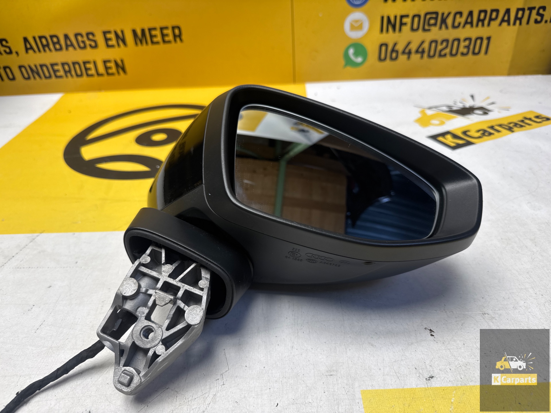 Buitenspiegel Rechts Audi A3 8V 2015-2019 MR320308  6pin A046729