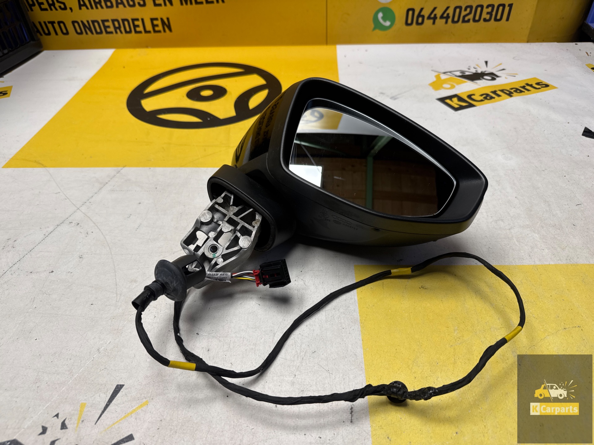Buitenspiegel Rechts Audi A3 8V 2015-2019 MR320308  6pin A046729