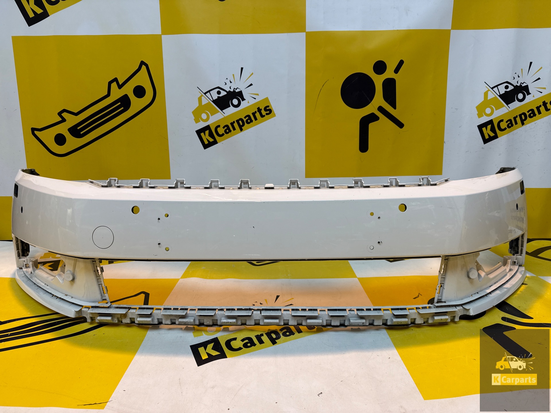 Front bumper Volkswagen Passat B7 bumper 4x PDC 3AA807221
