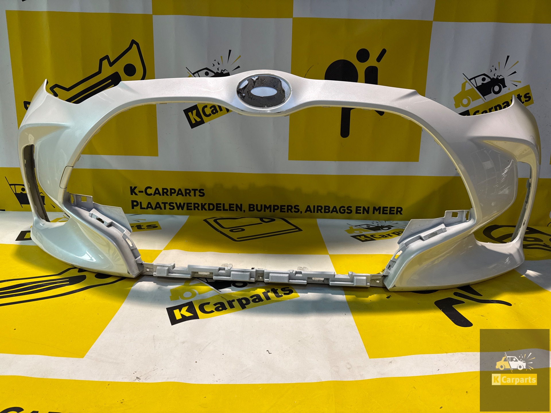 Pare-chocs avant Toyota Yaris 52119-K0050