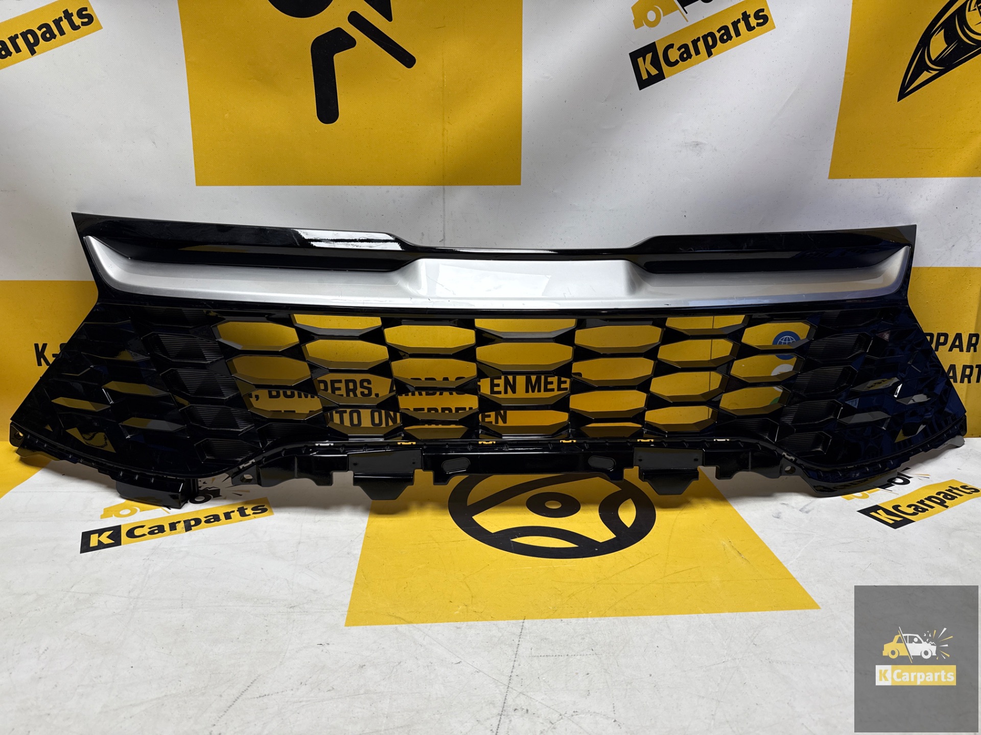 KIA SPORTAGE ORIGINELE GRILL 86350R2020