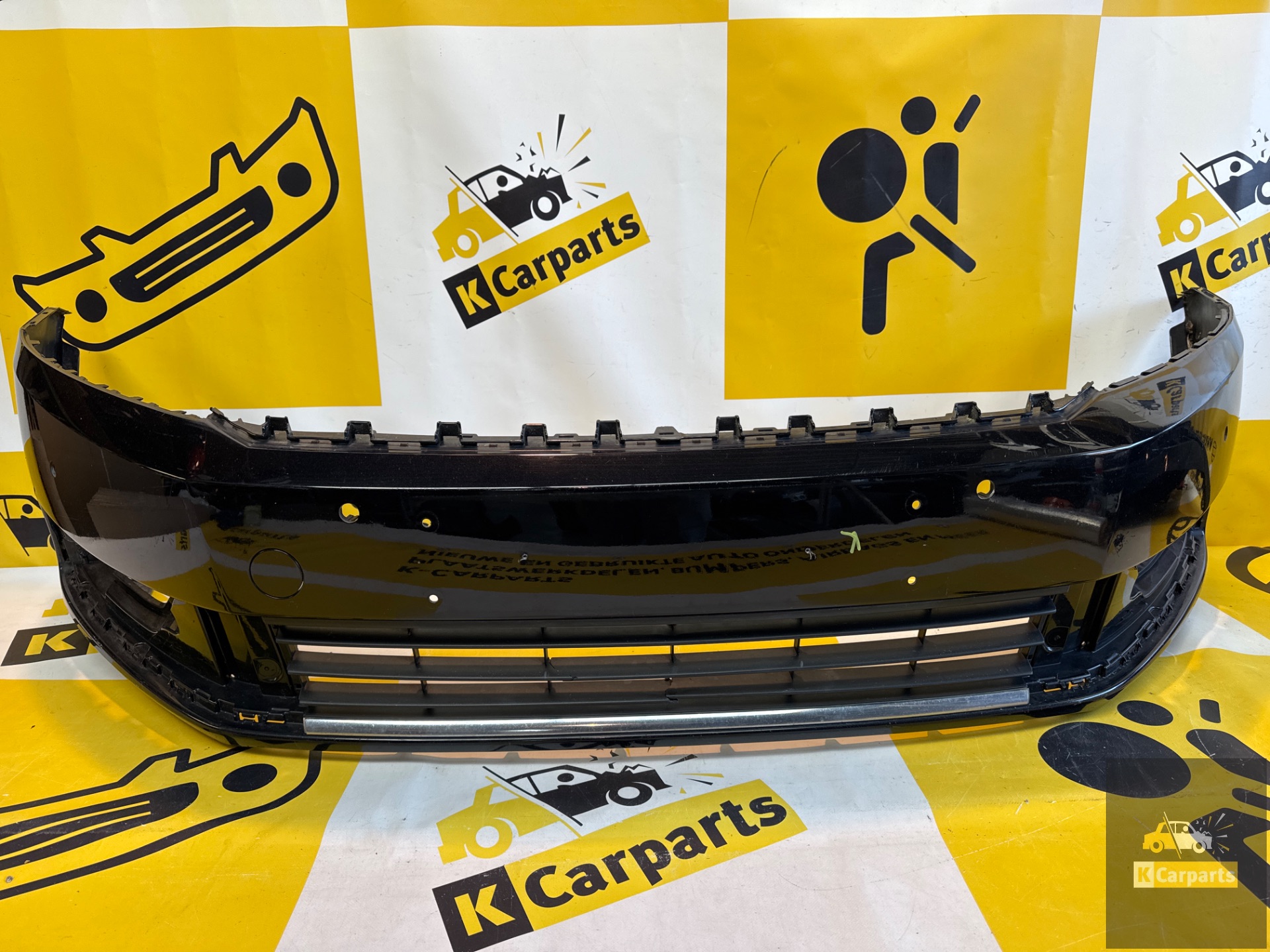 Volkswagen Passat B7 3AA Front bumper 4xPDC 3AA807221