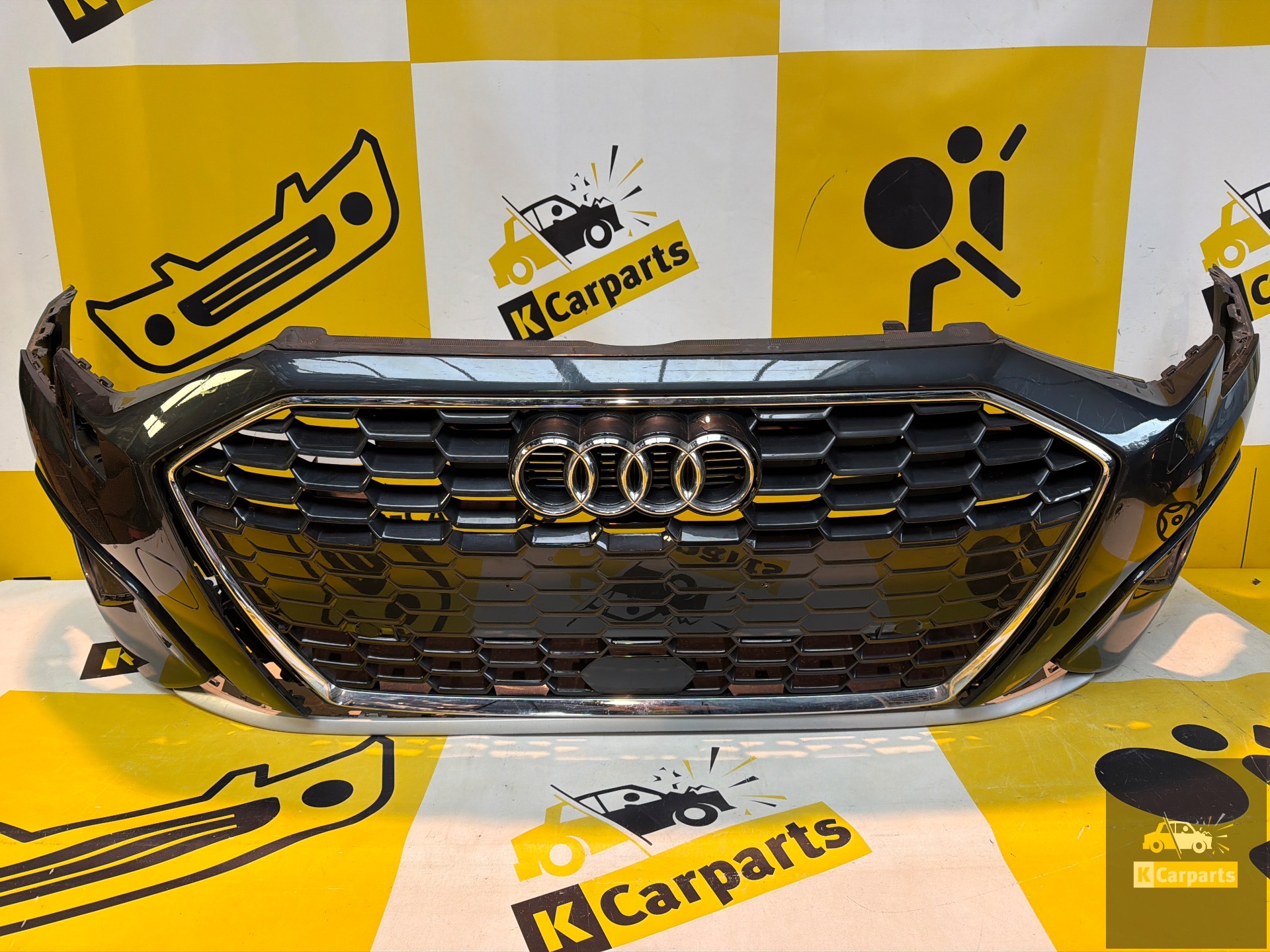 Audi A3 8Y voorbumper KLS ORIGINEEL 8Y0807437