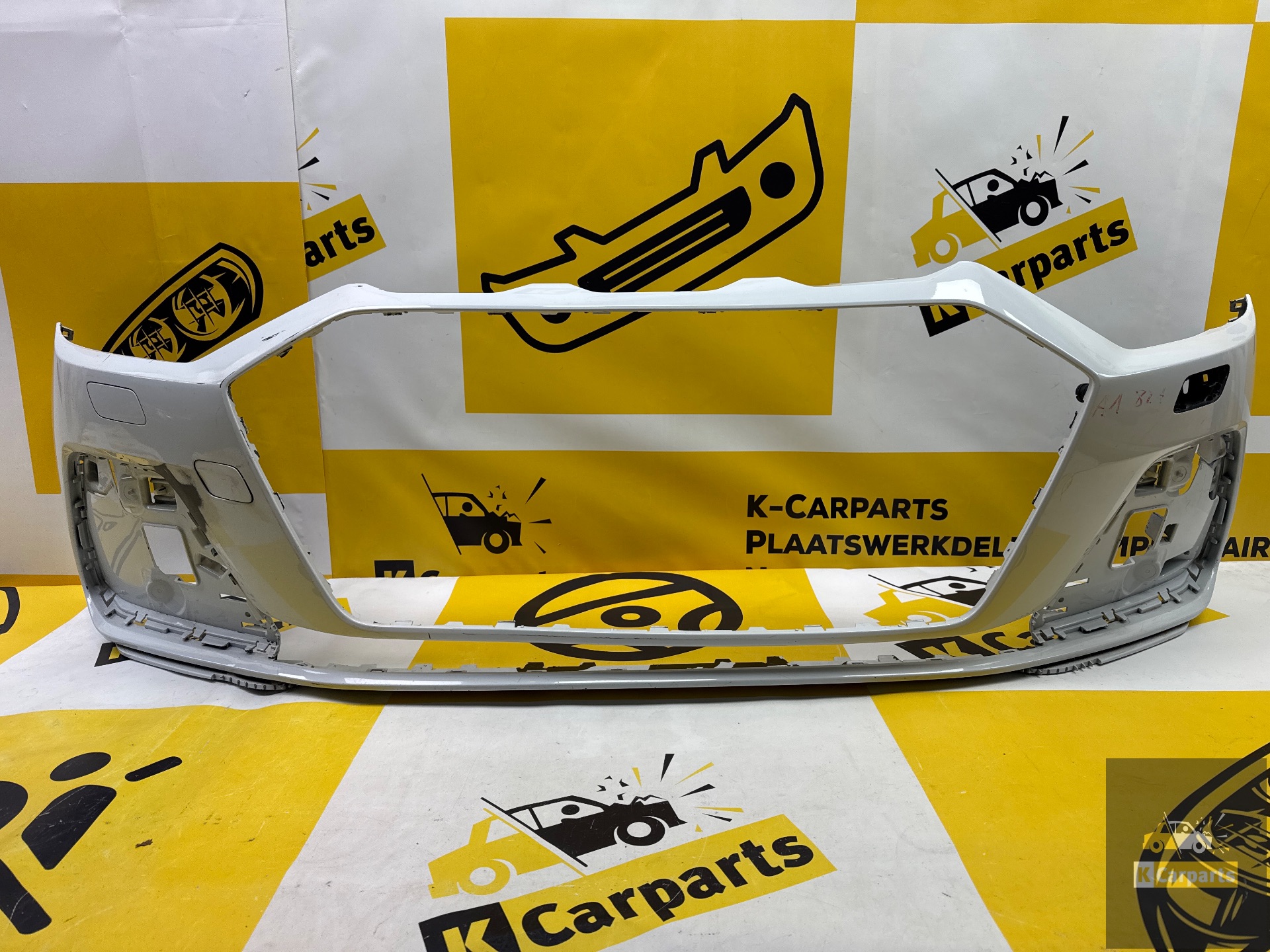 Voorbumper Audi A1 82A KLS ORGINEEL BUMPER 82A807437