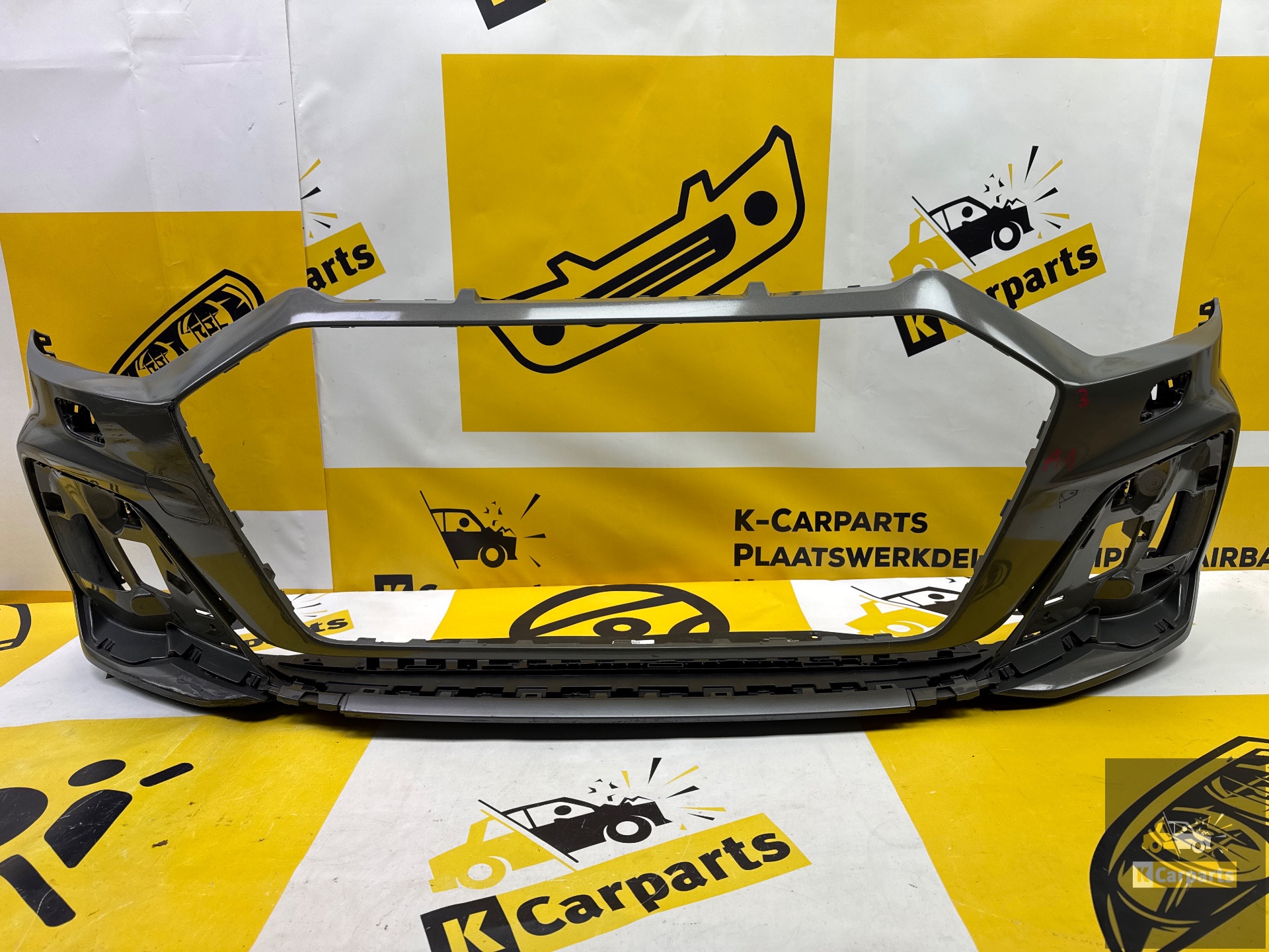 Audi A1 82A s line voorbumper Origineel 82A807437F