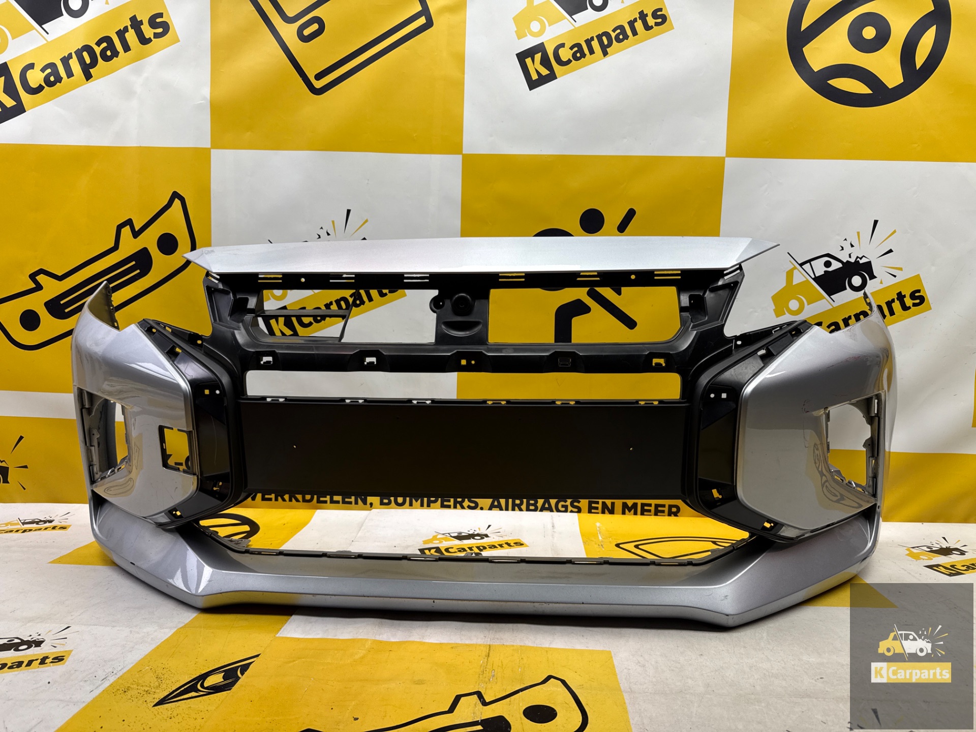 Mitsubishi space star 3 III 2020-2023 bumper 6400J973ZZ