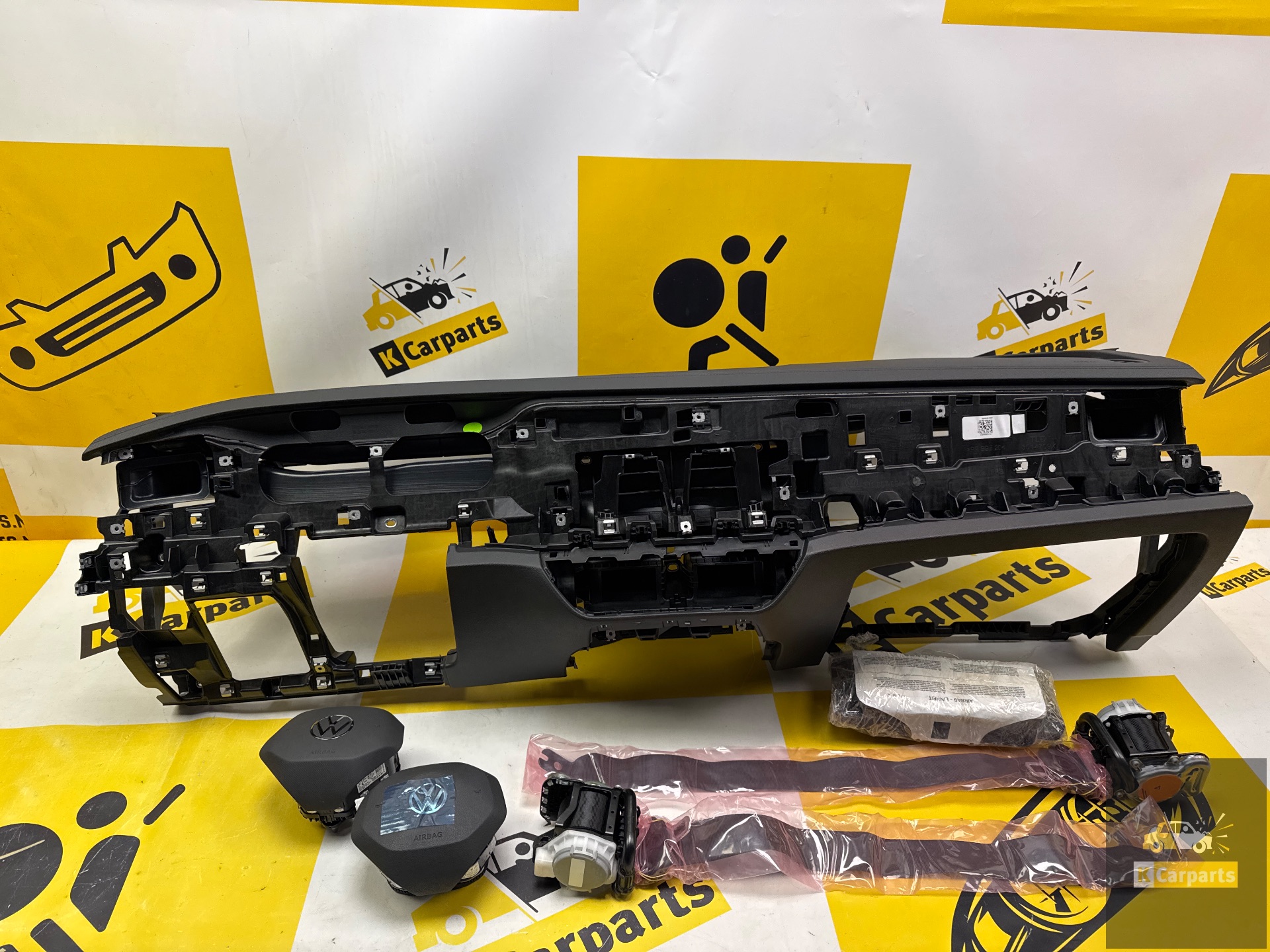 VW PASSAT B9 DASHBOARD + AIRBAGSET NIEUW! 3J1857091 HEAD Up