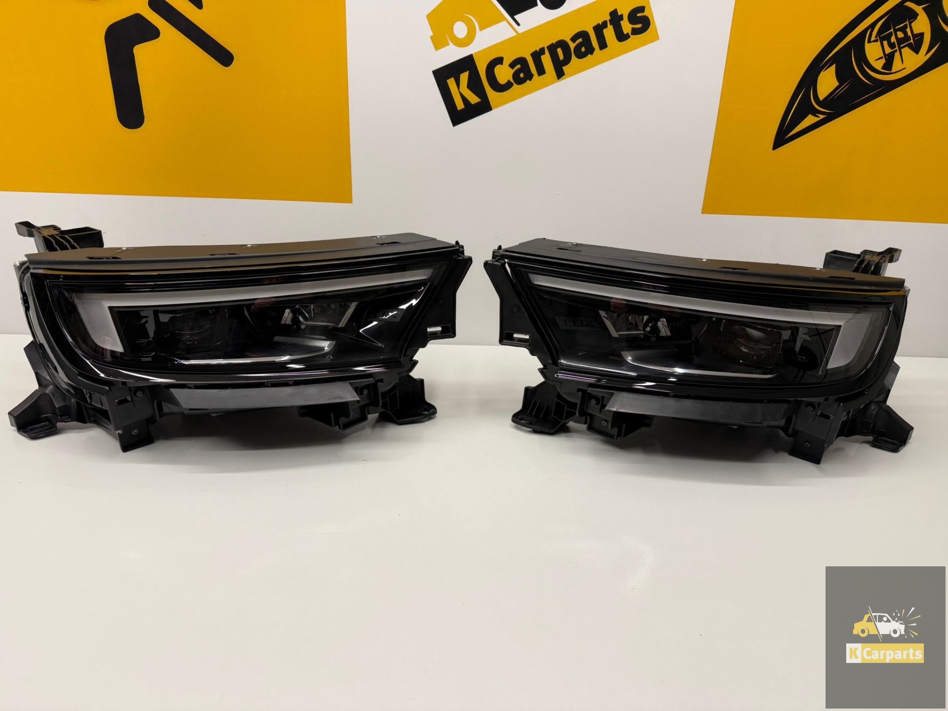 Opel Mokka B LUX FULL LED LINKS RECHTS KOPLAMP 9866316080