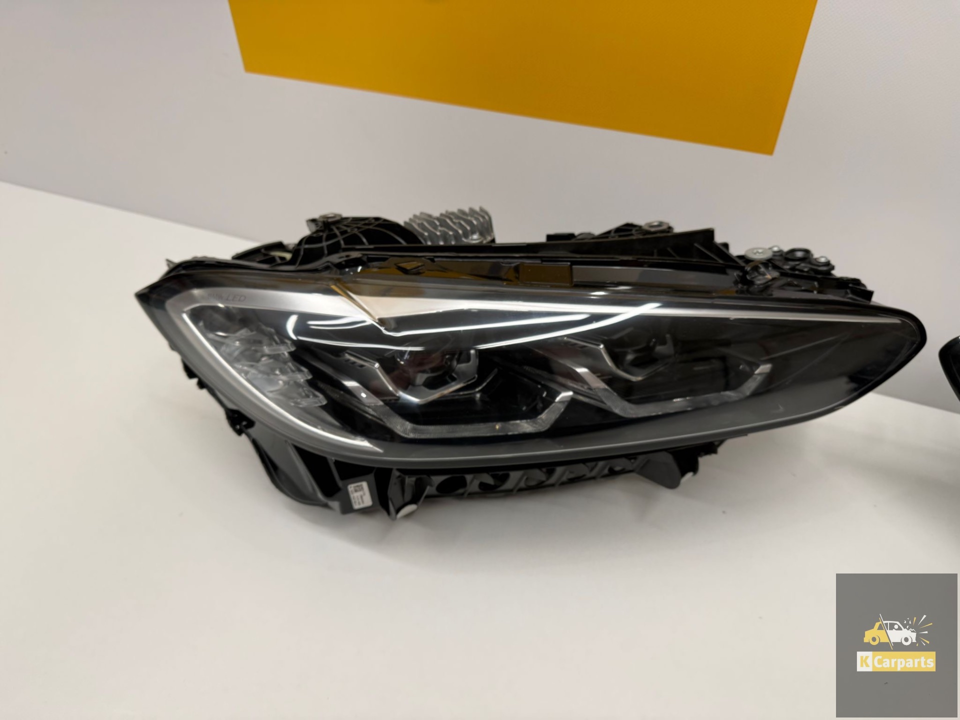 BMW 4 Serie M4 G22 G23 G26  LED KOPLAMP RECHTS 9851035  9851036