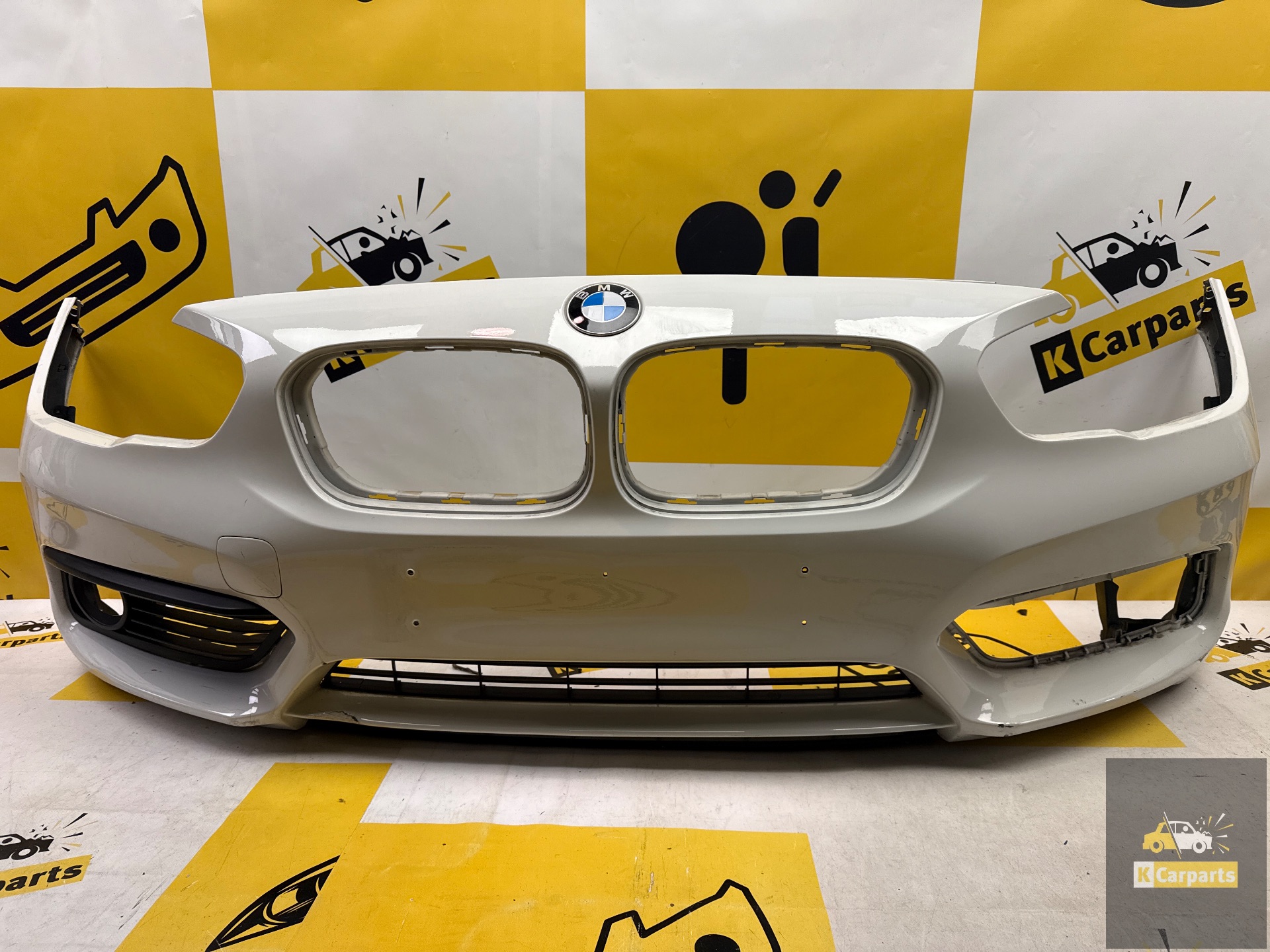 Bmw 1-serie F20 Facelift voorbumper 51117371736 bumper