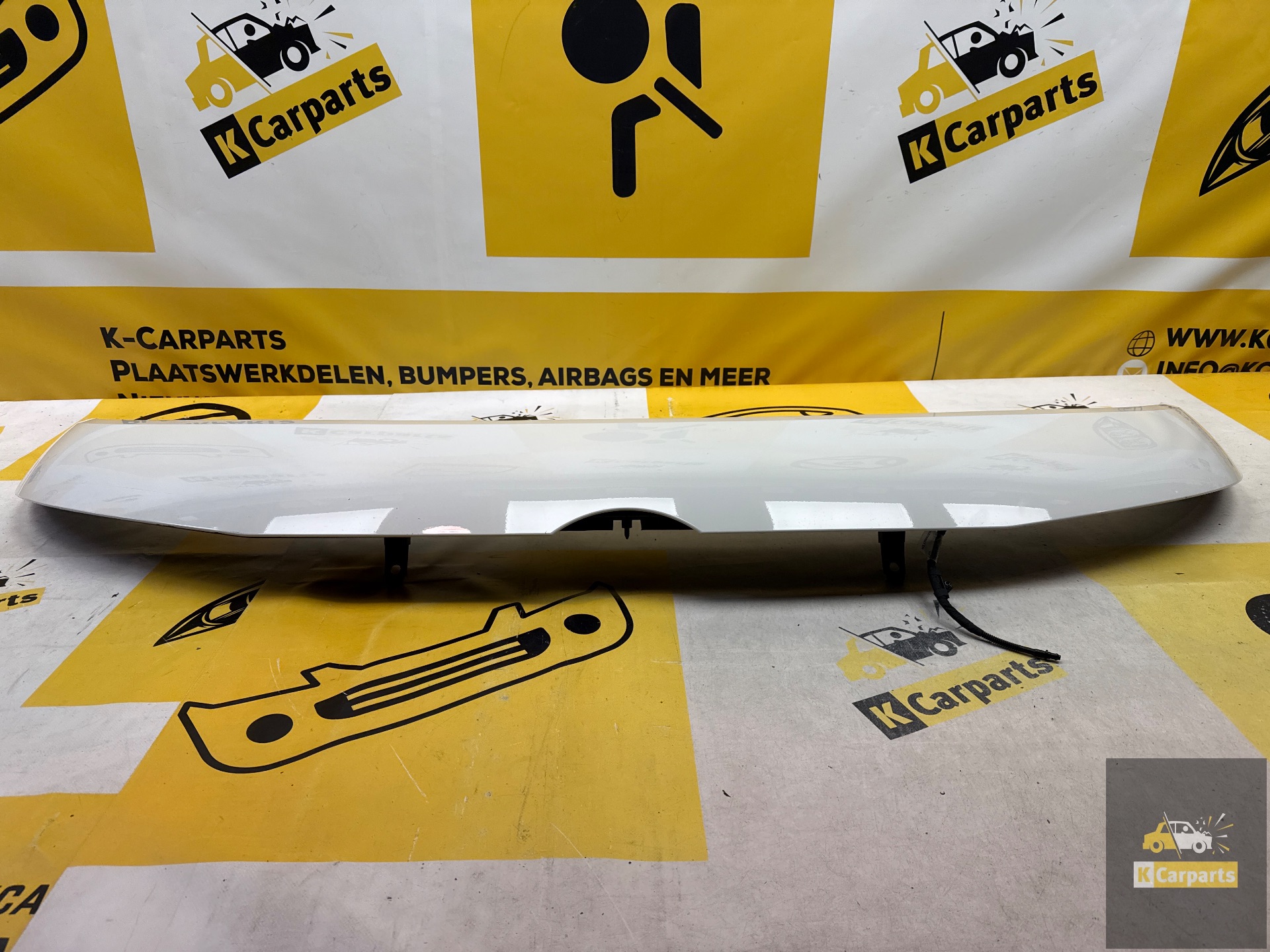 Capot de chargement Volkswagen VW ID BUZZ 1T3854700 complet
