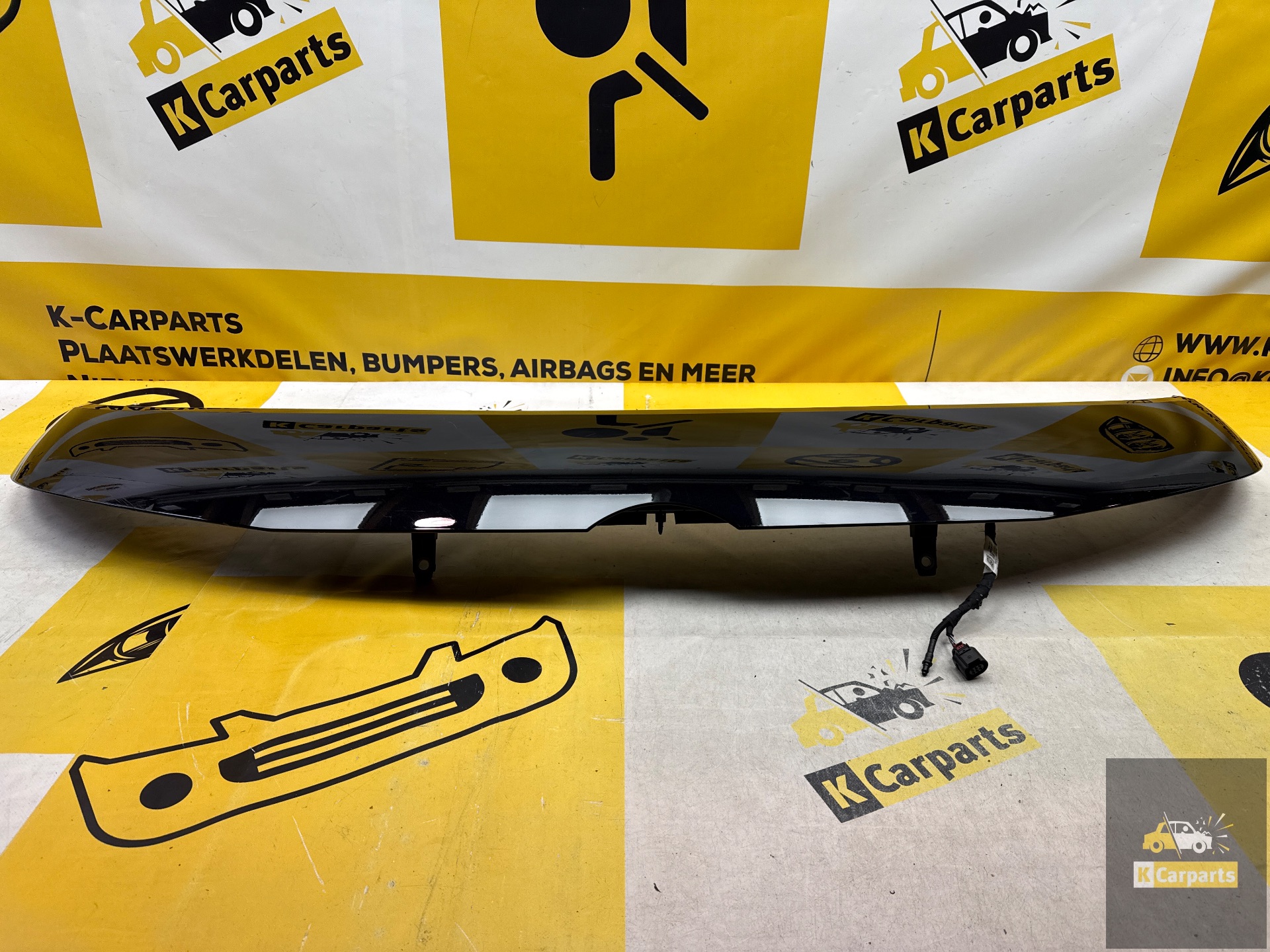 Capot de chargement Volkswagen VW ID BUZZ 1T3854700 complet