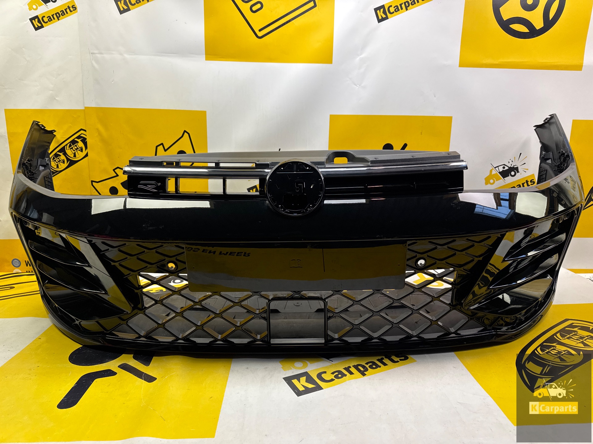 Passat B9 R-LINE FRONT BUMPER 6xPDC LED 3J0807221B BUMPER