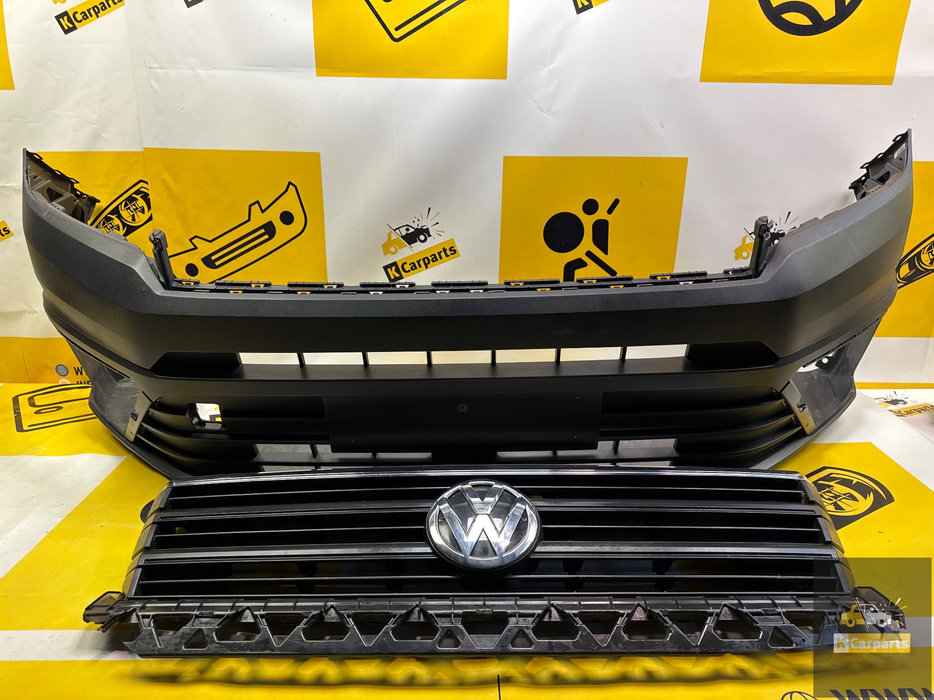 VW Crafter II MAN TGE 2017+ front bumper 7C0807221 original
