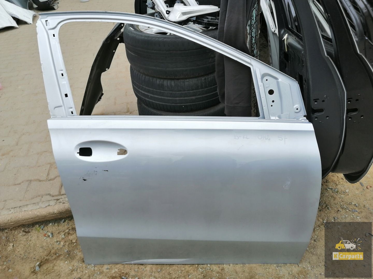 Mercedes B-klasse W247 rechter voordeur