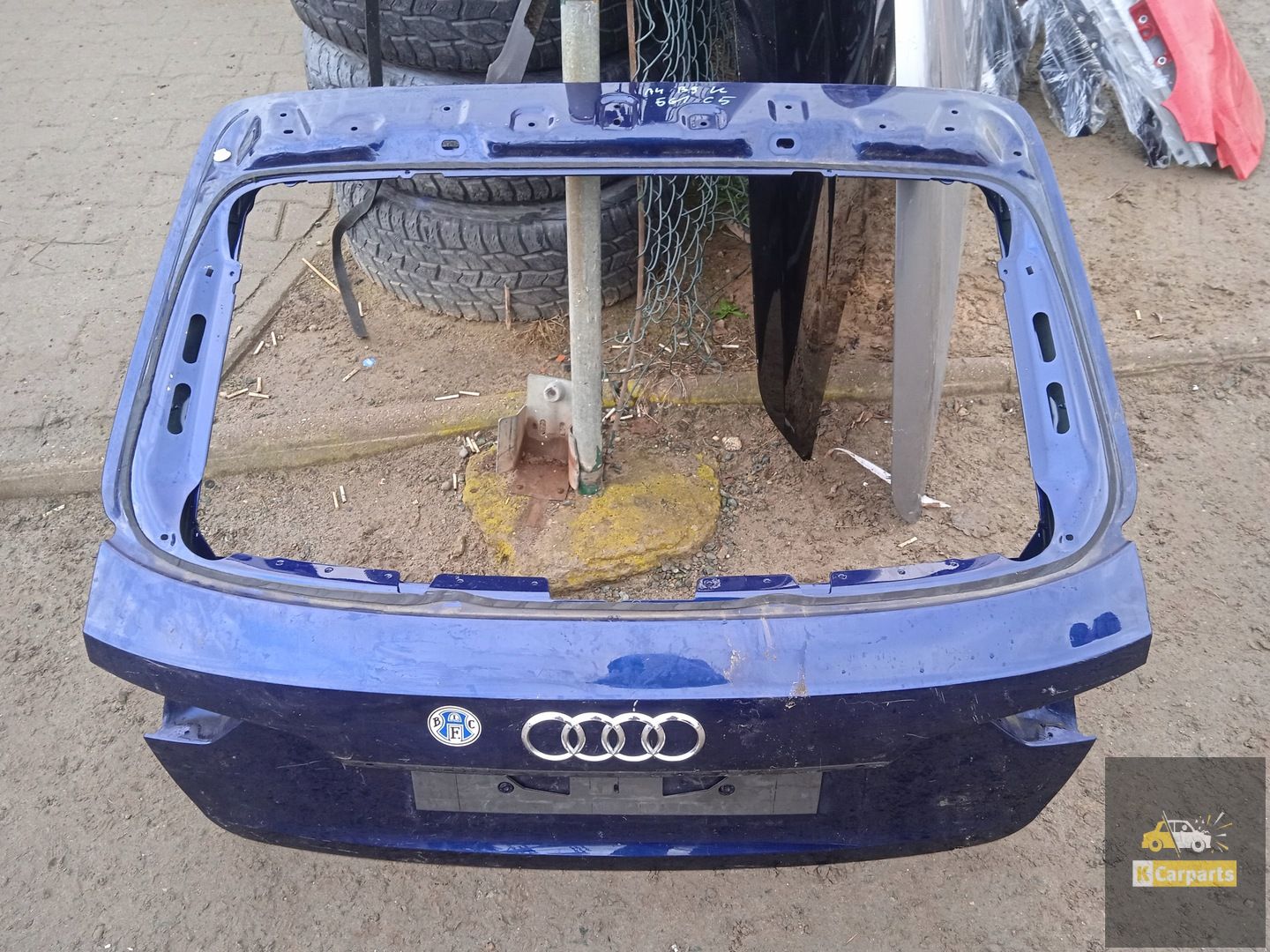 Audi A4 B9 Achterklep stationwagon omhoog