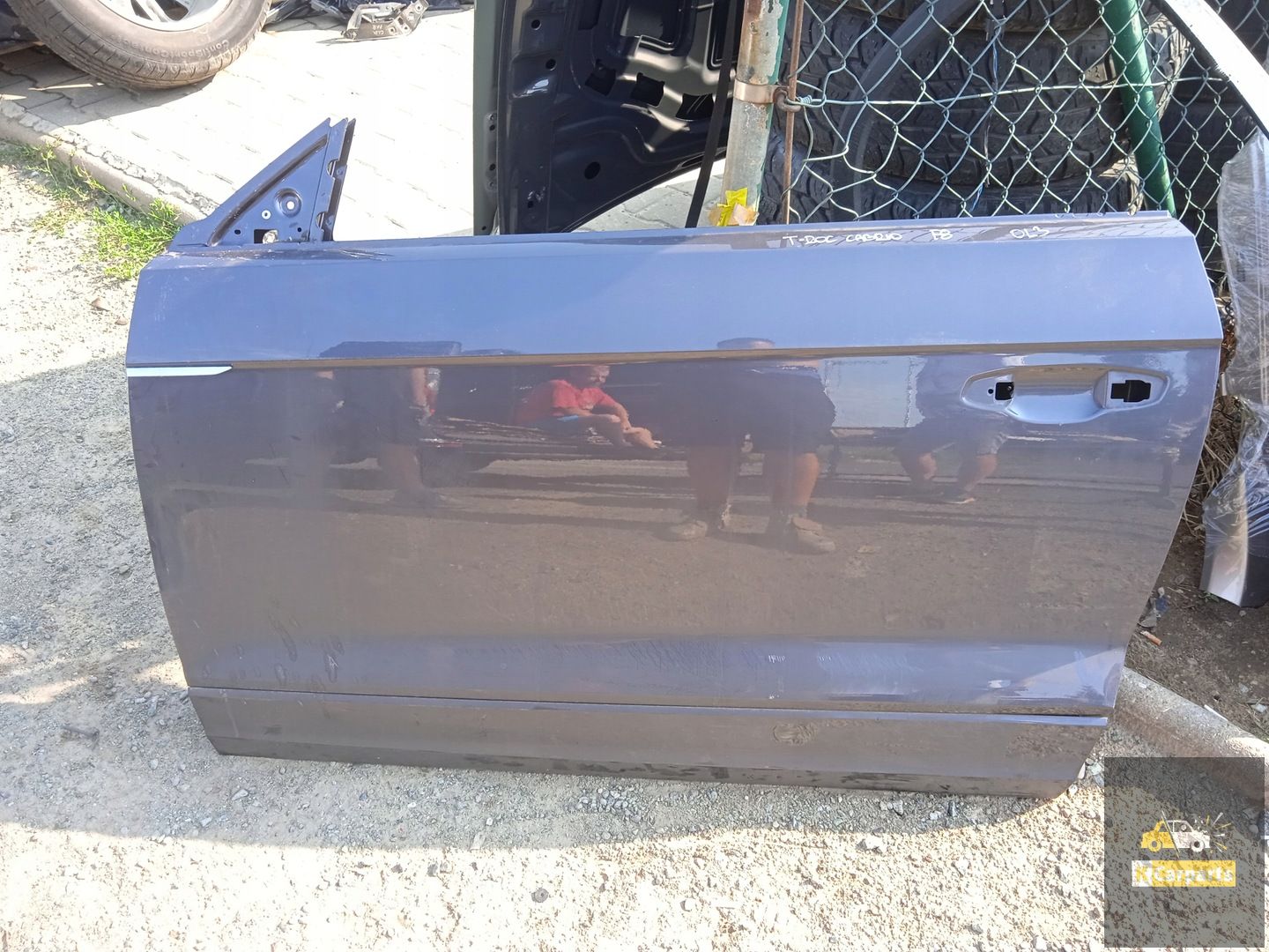 VW T-Roc Cabrio front door left