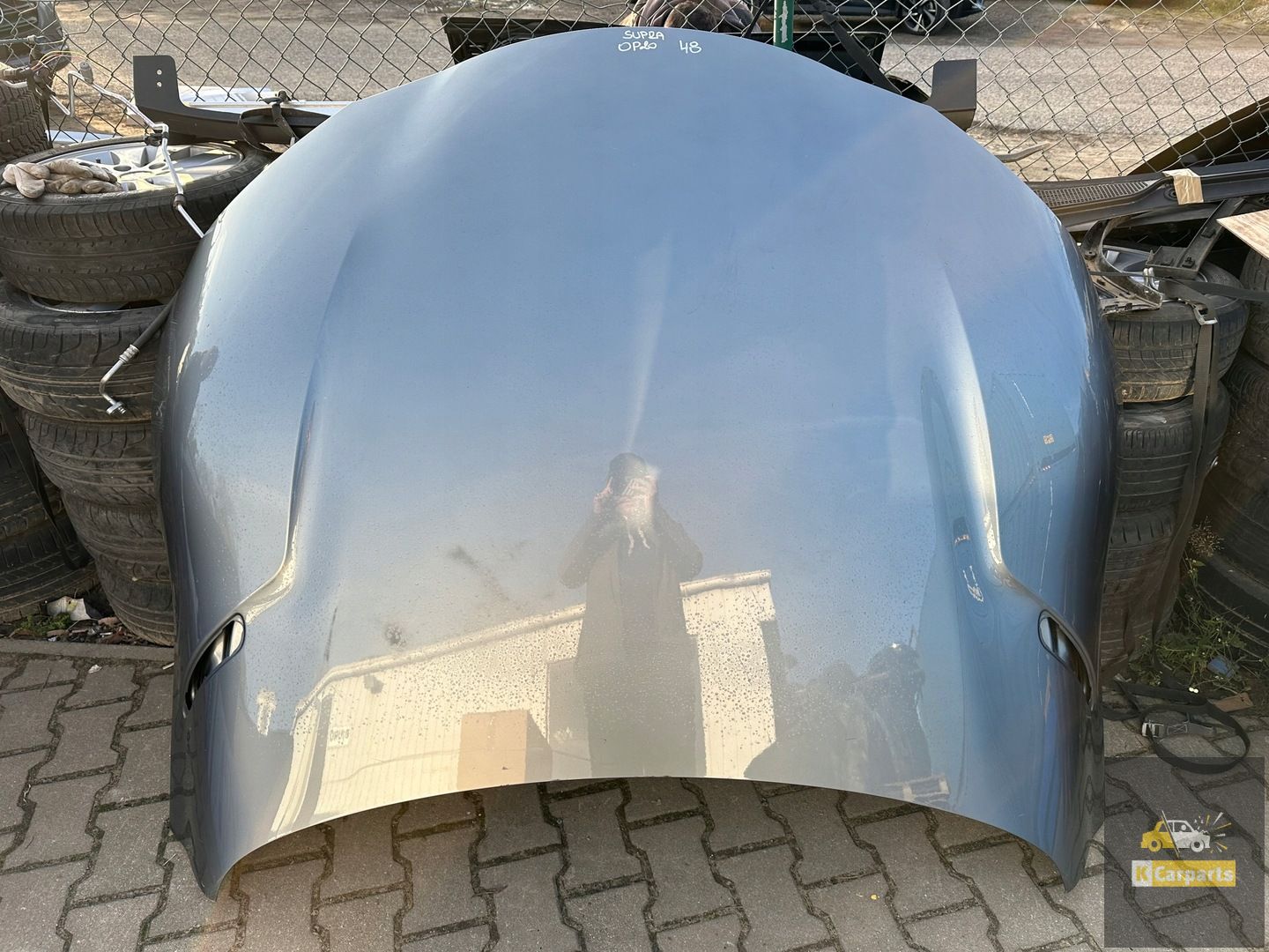 Toyota Supra Motorhaube