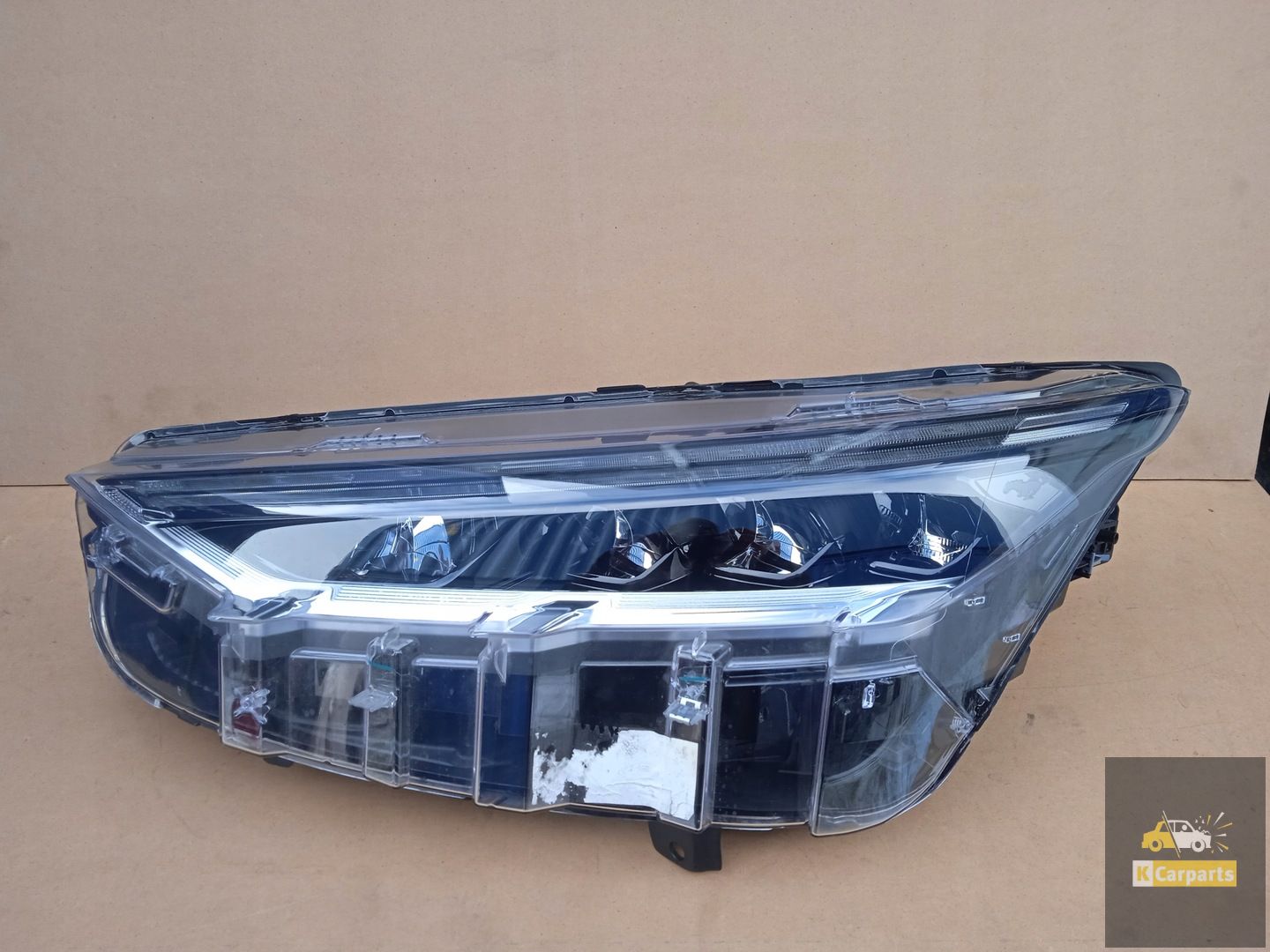 Ford Mustang Mach-E Base LED-lamp links