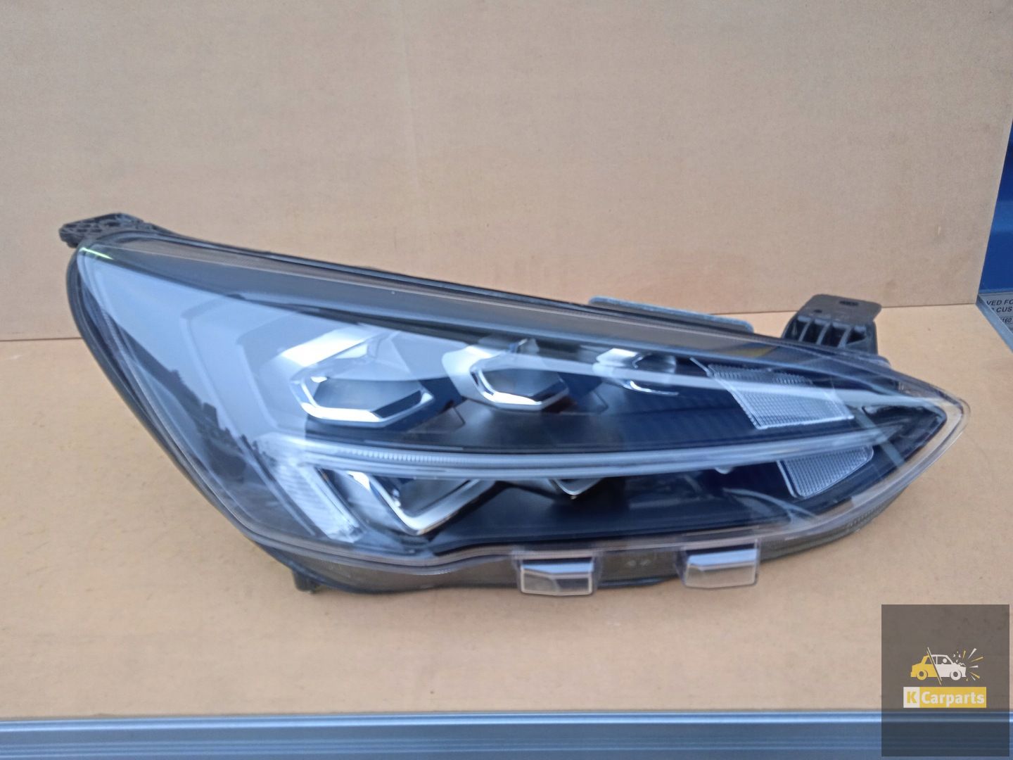 JX7B-13E014-CE, Ford Focus Mk4 Volledig LED-licht rechts