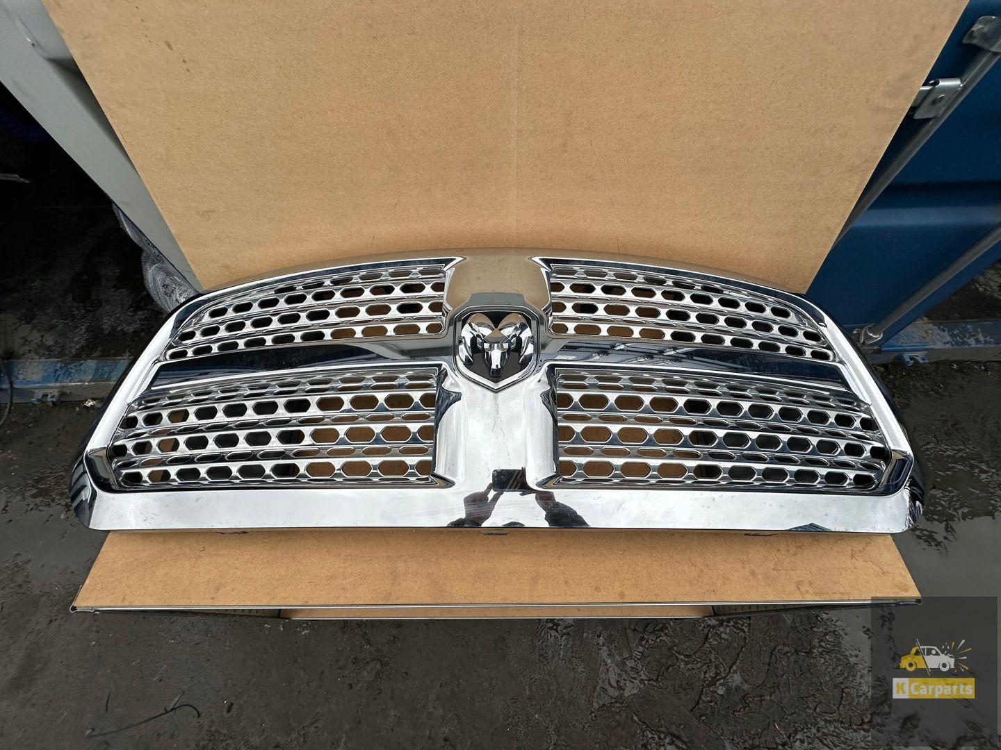 fausse calandre pour Dodge RAM IV 1500 Laramie