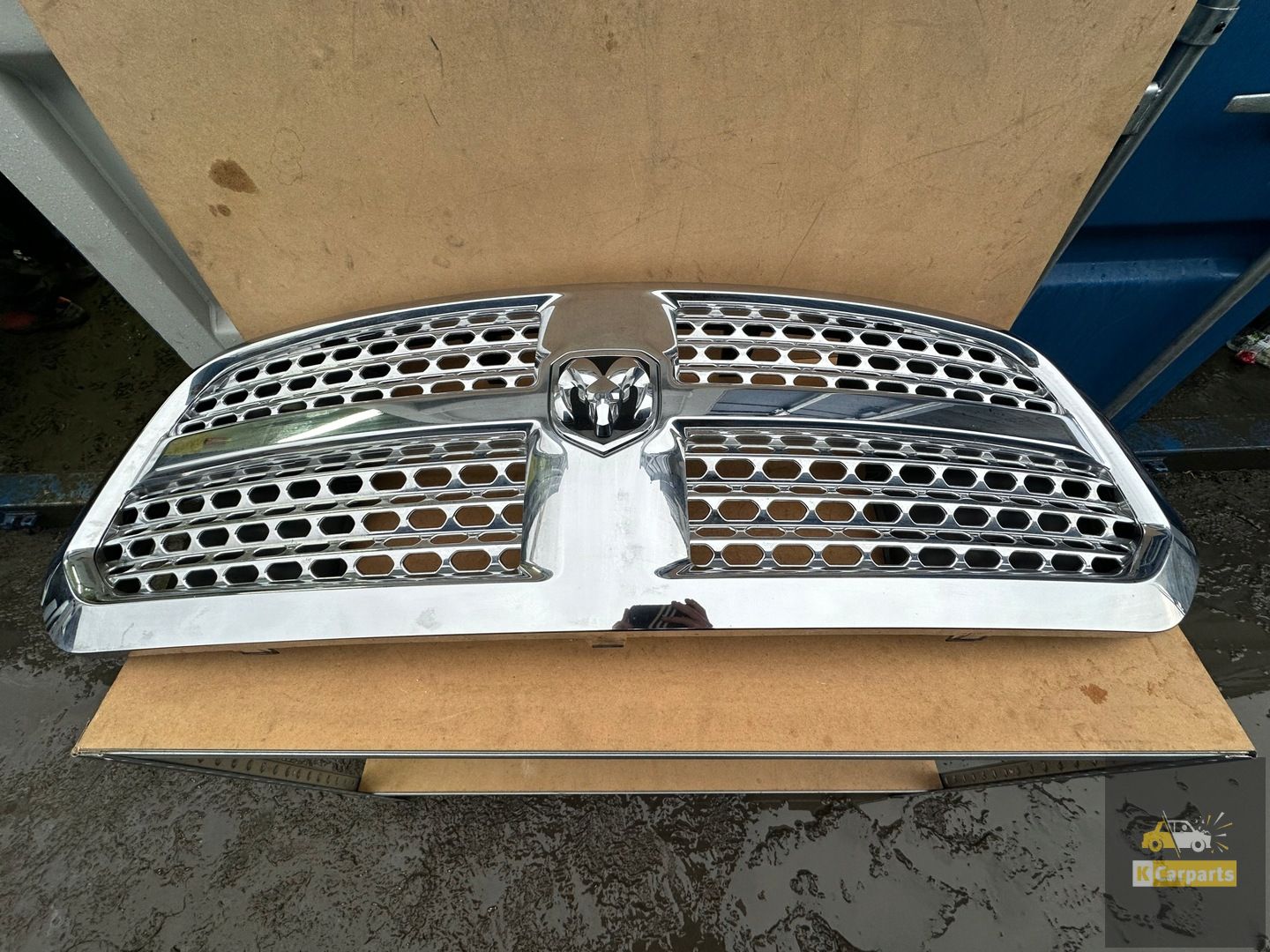 fausse calandre pour Dodge RAM IV 1500 Laramie