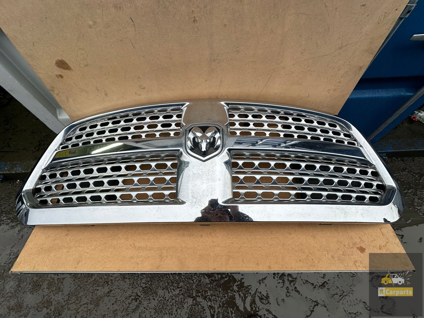fausse calandre pour Dodge RAM IV 1500 Laramie