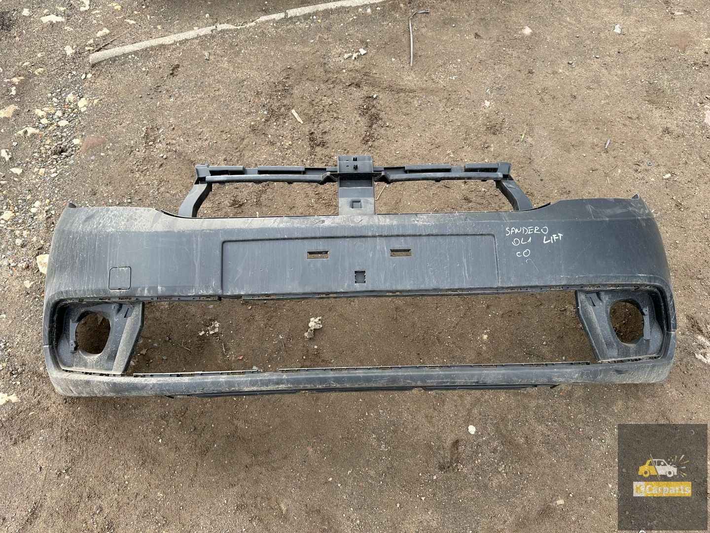 Dacia Sandero II Lift front bumper new original