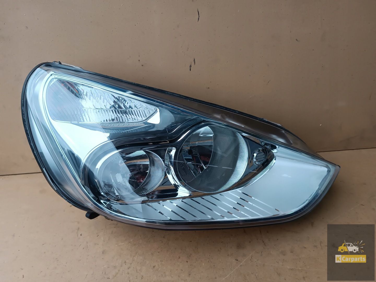 6M21-13W029-AF, Feu arrière droit normal pour Ford S-Max Mk1