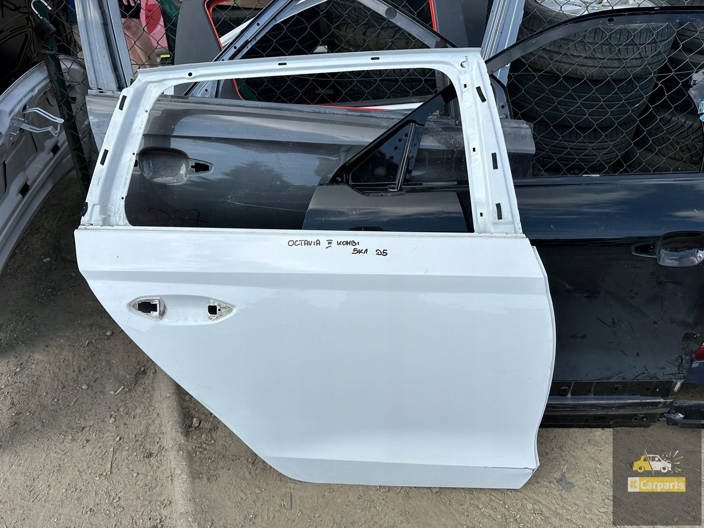 Skoda Octavia IV station wagon rear door right