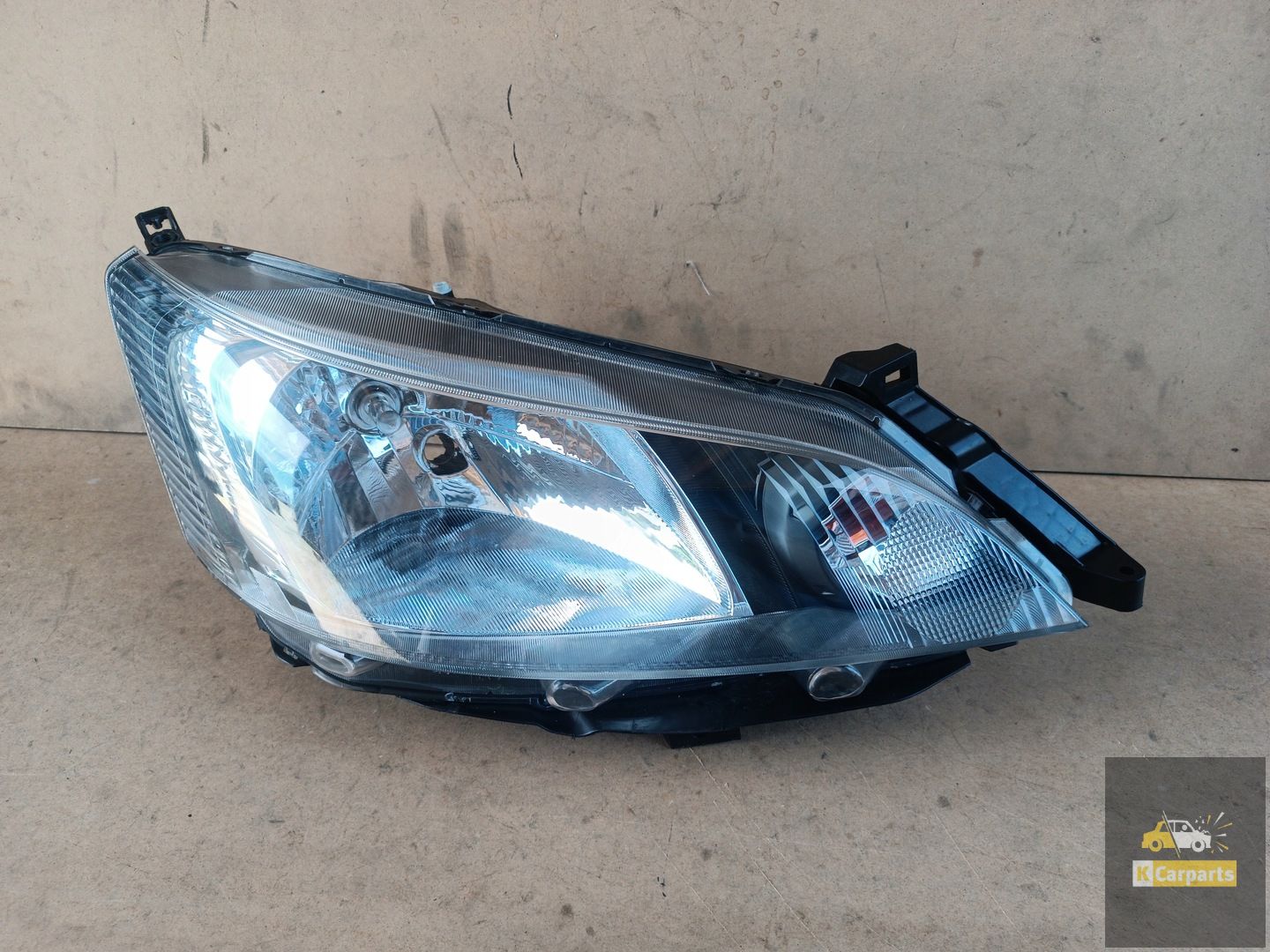 26010BJ10A, Nissan NV200 rechts licht