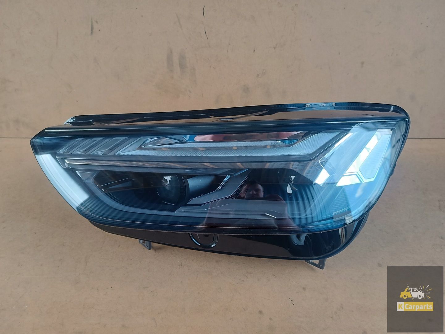 80A.941.035.E, Audi Q5 II 80A Lift Matrix linkerlamp Ideaal
