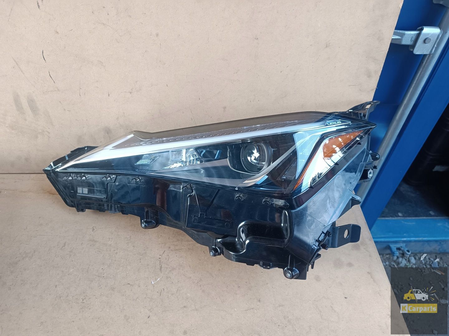 Lexus UX LED 1-lamp links