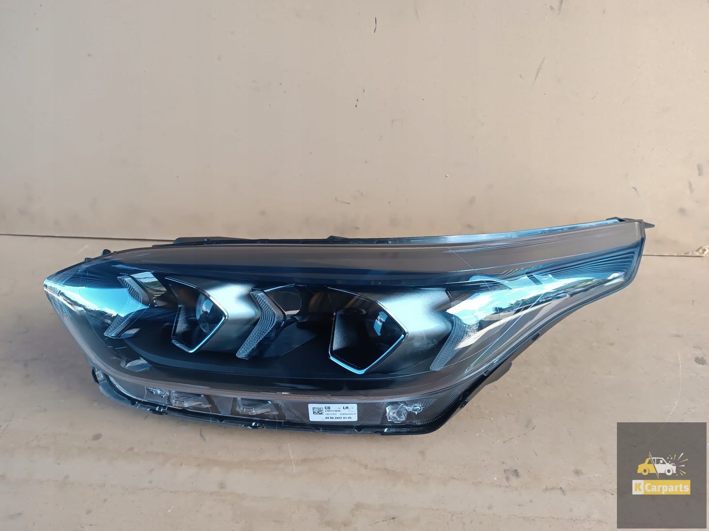 92101J7500, Kia Ceed III lift Volledig Led-licht links