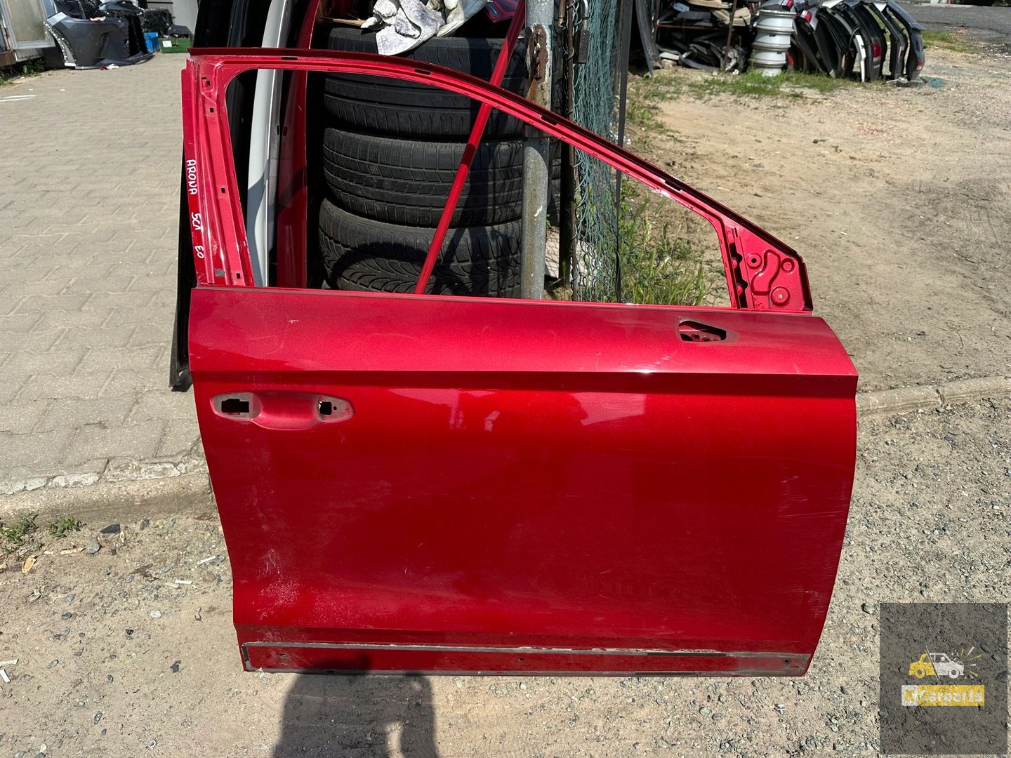 Siège Arona porte avant droite